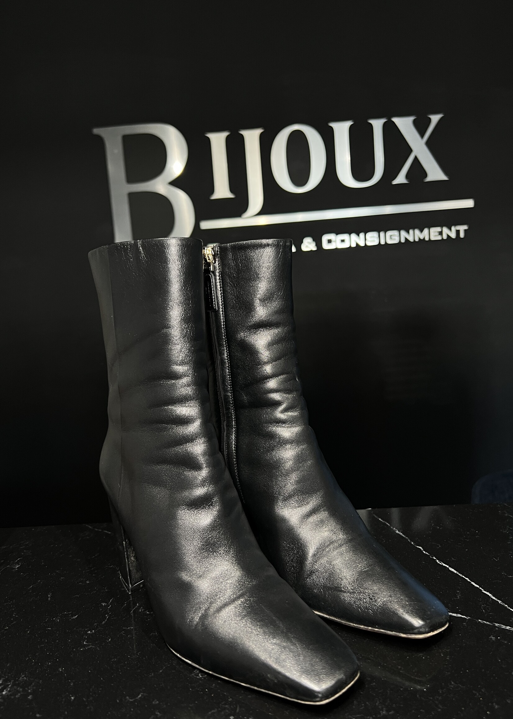 Valentino Valentino Garavani Rockstud Boots 38.5