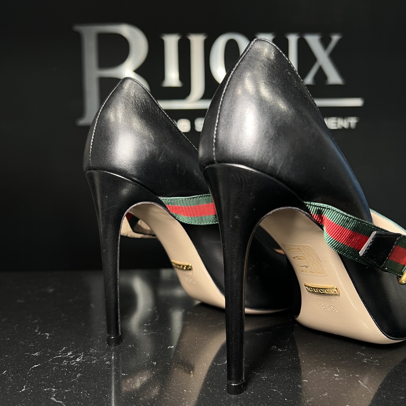 Gucci SOLD - Gucci Sylvie Pump 39.5
