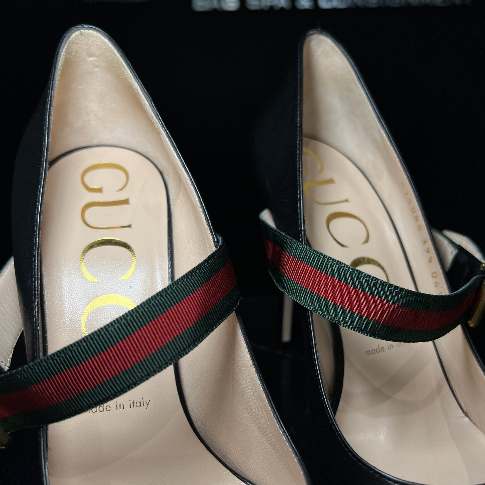 Gucci SOLD - Gucci Sylvie Pump 39.5