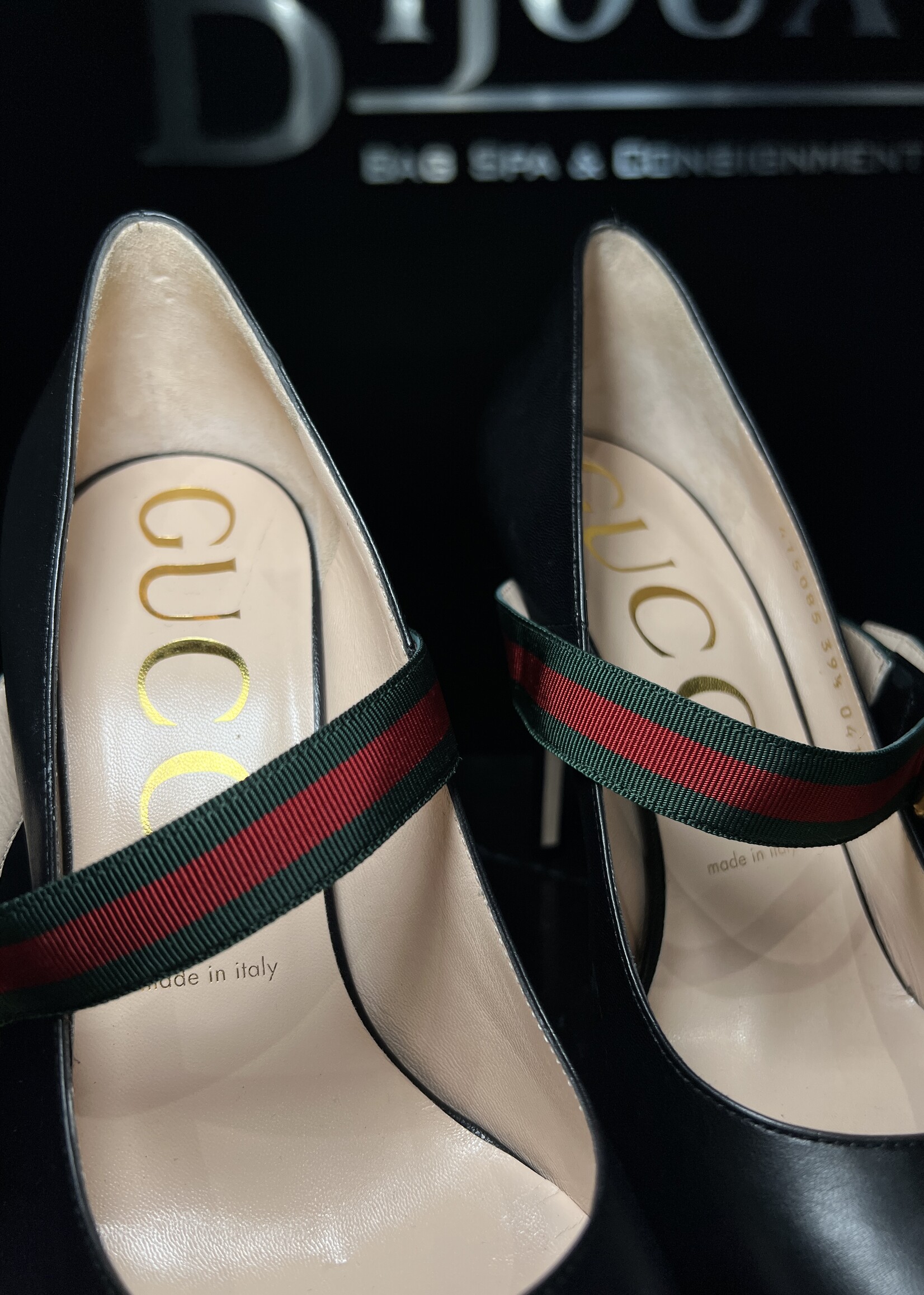 Gucci SOLD - Gucci Sylvie Pump 39.5