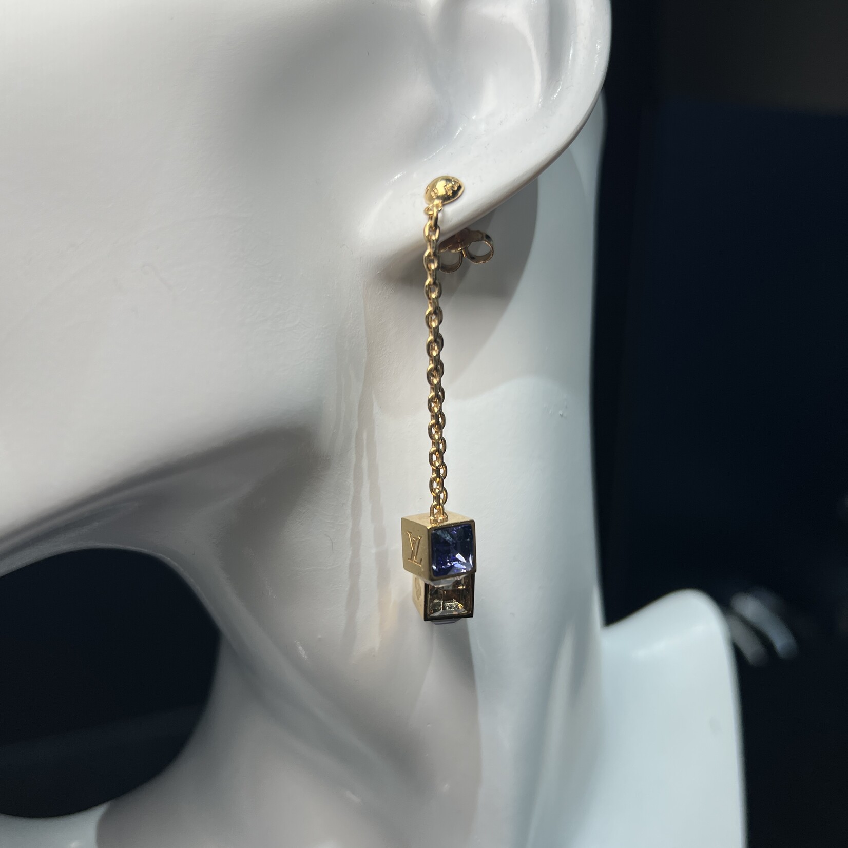 Louis Vuitton Gamble Drop Earrings