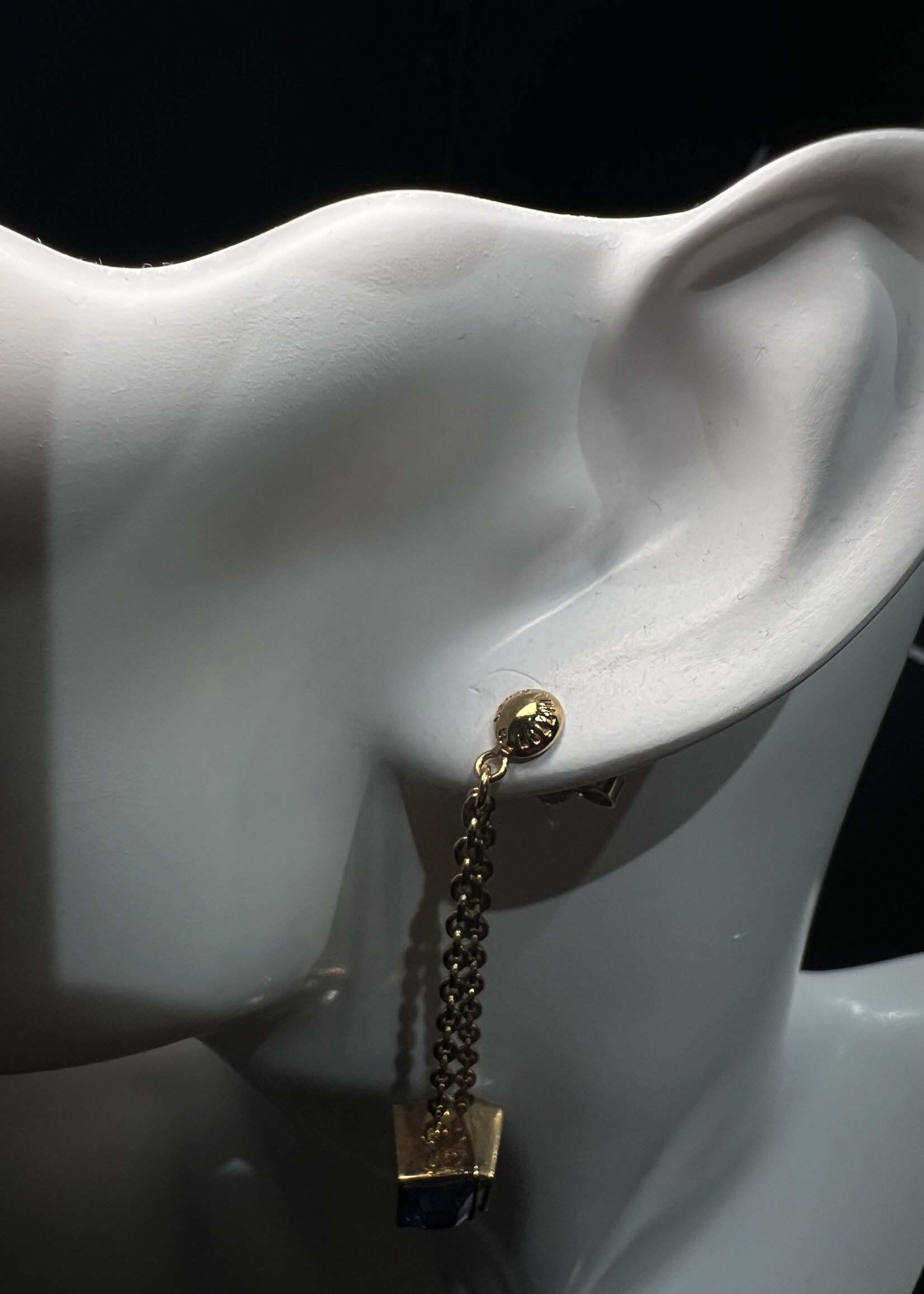 Louis Vuitton Gamble Drop Earrings