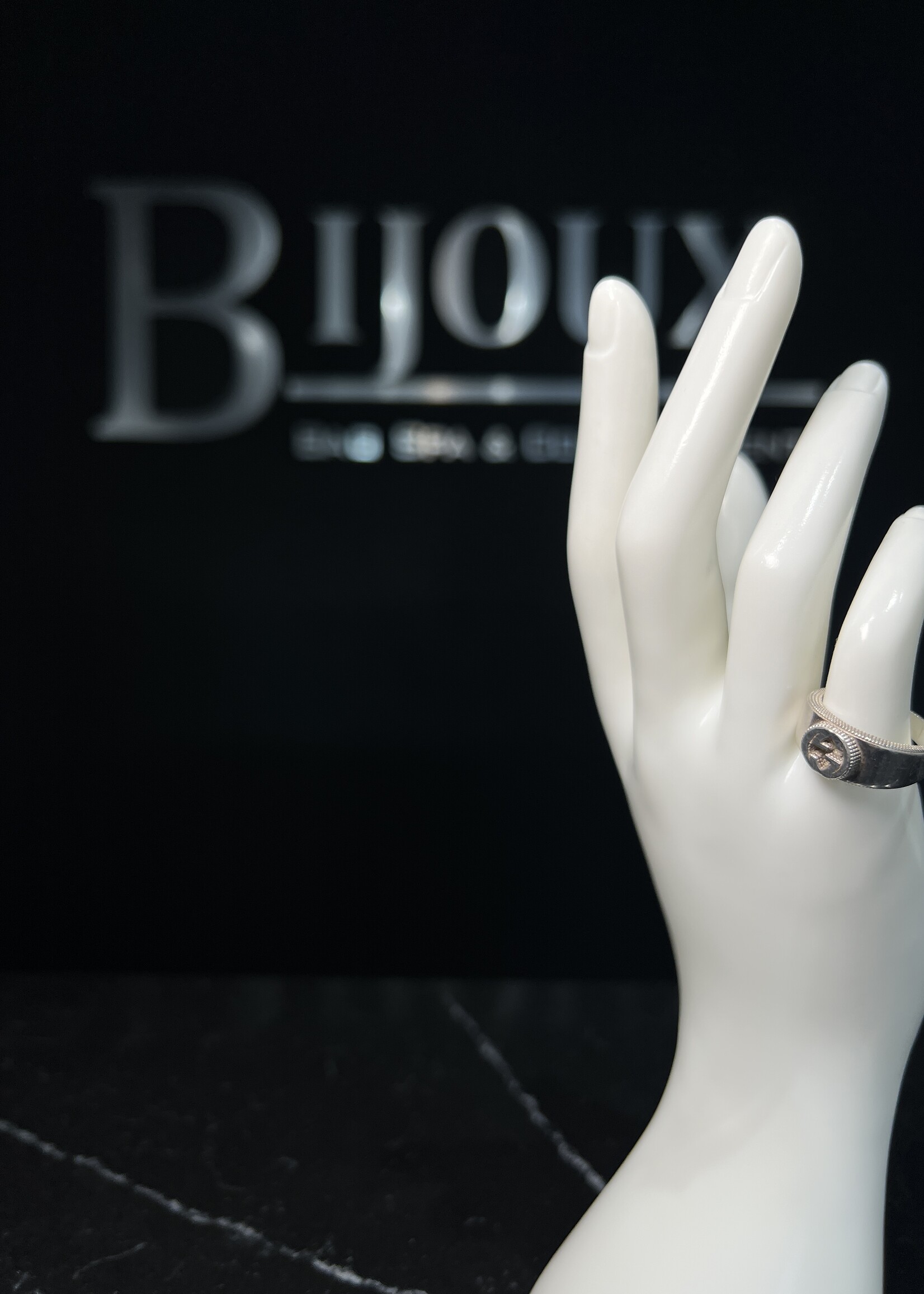 Gucci Gucci Interlocking Silver Ring