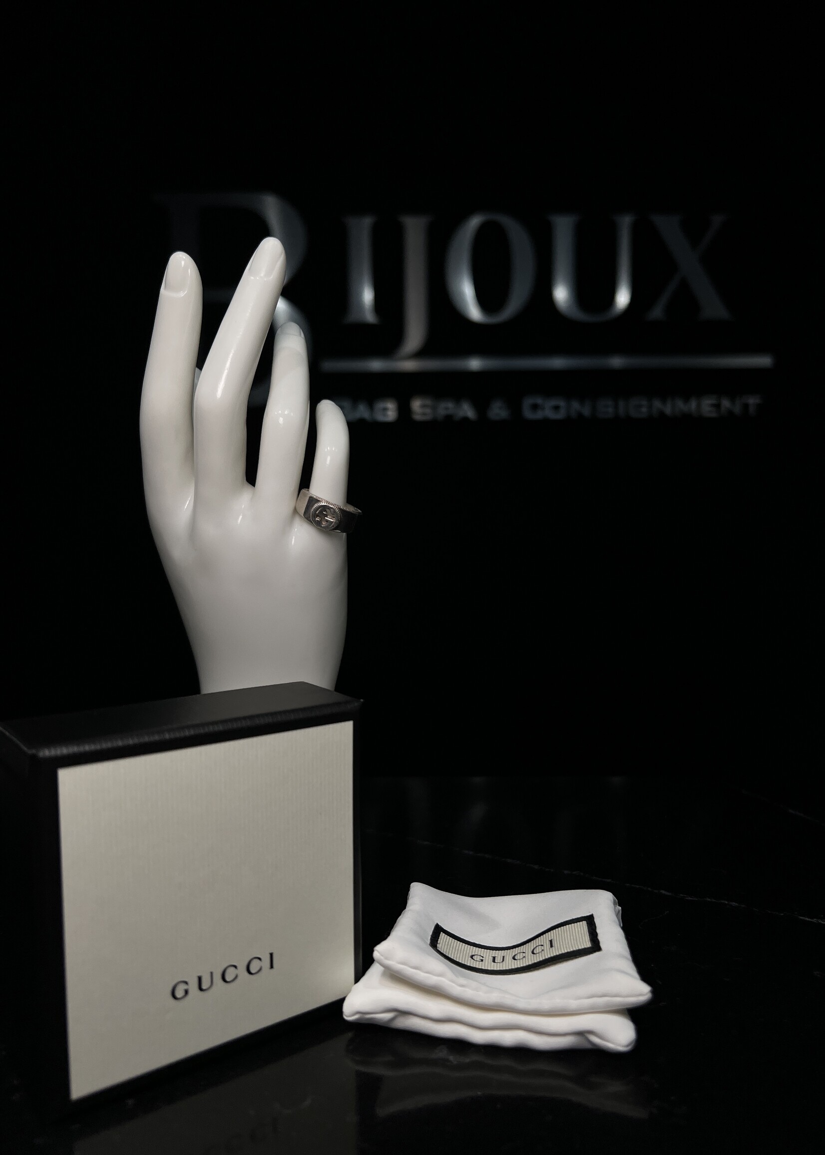 Gucci Gucci Interlocking Silver Ring