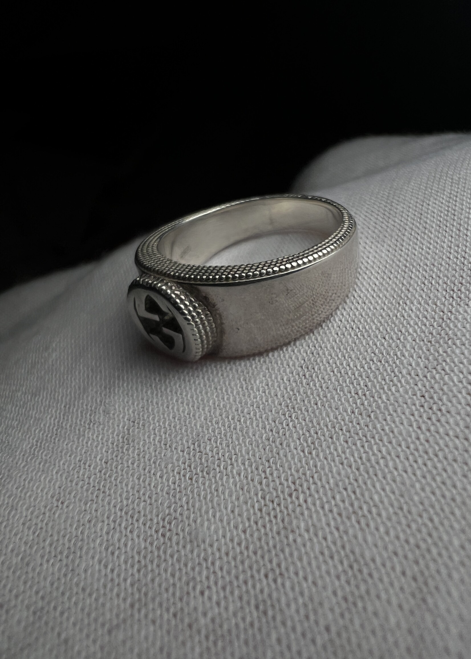 Gucci Gucci Interlocking Silver Ring