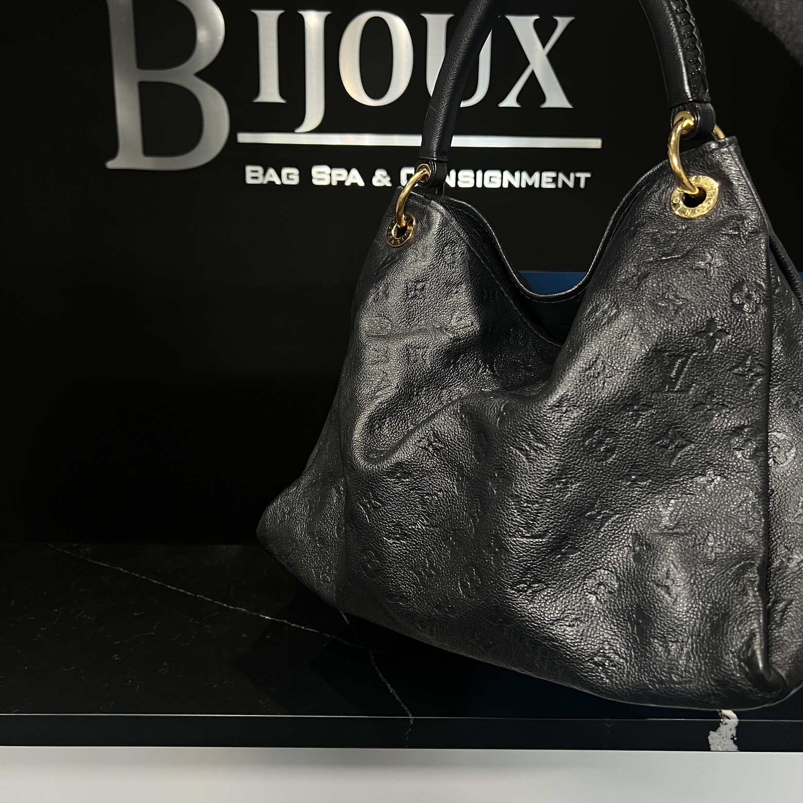 Louis Vuitton Louis Vuitton Artsy