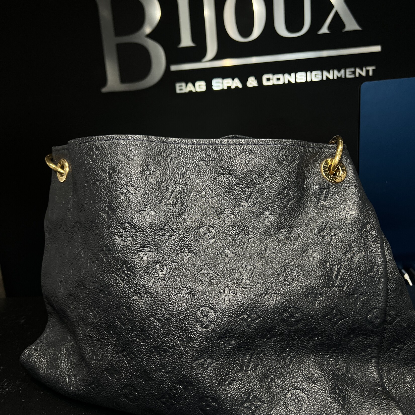 Louis Vuitton Louis Vuitton Artsy