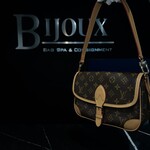 Louis Vuitton Louis Vuitton Diane