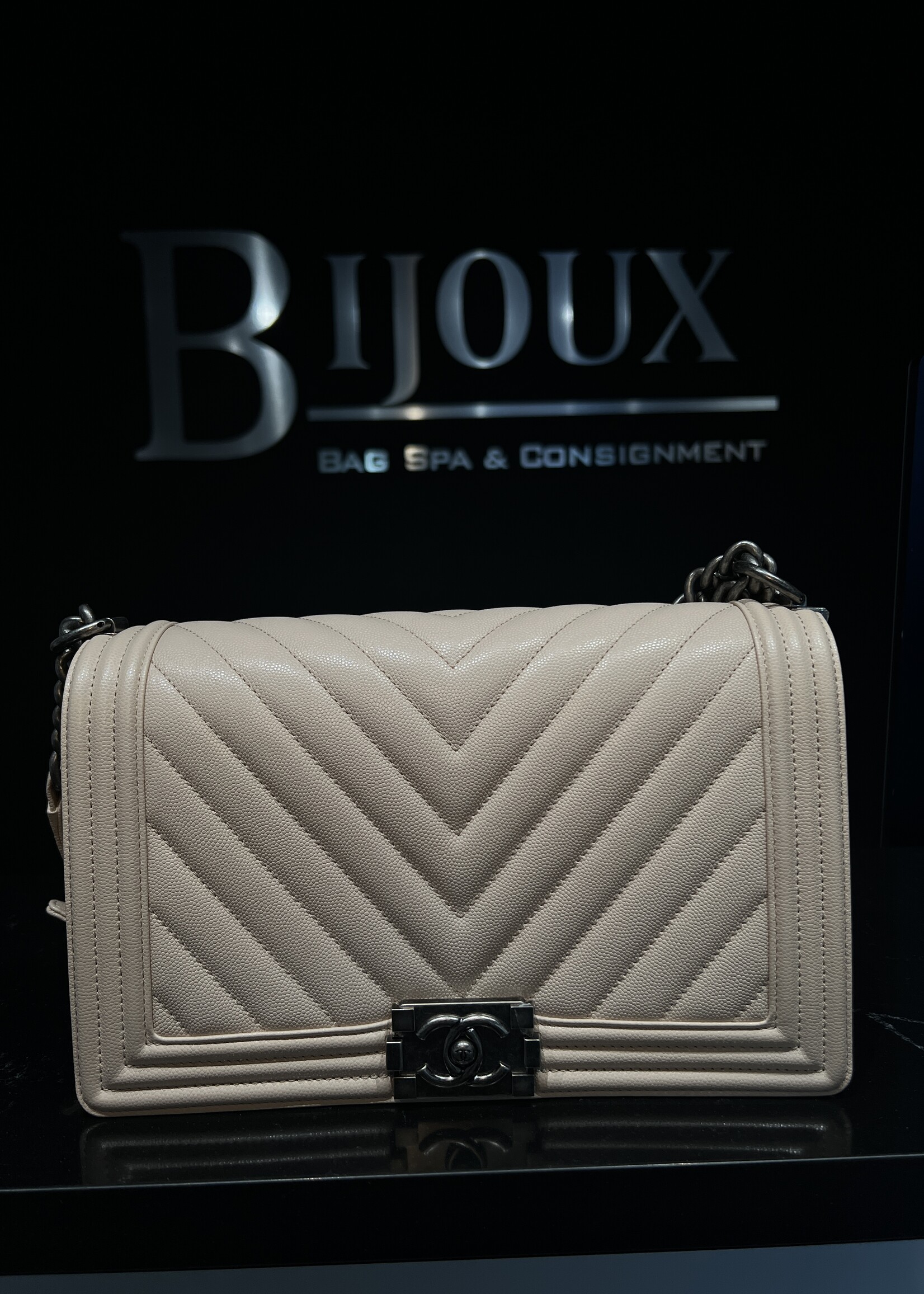 Chanel Chanel Old Medium Chevron Boy Bag