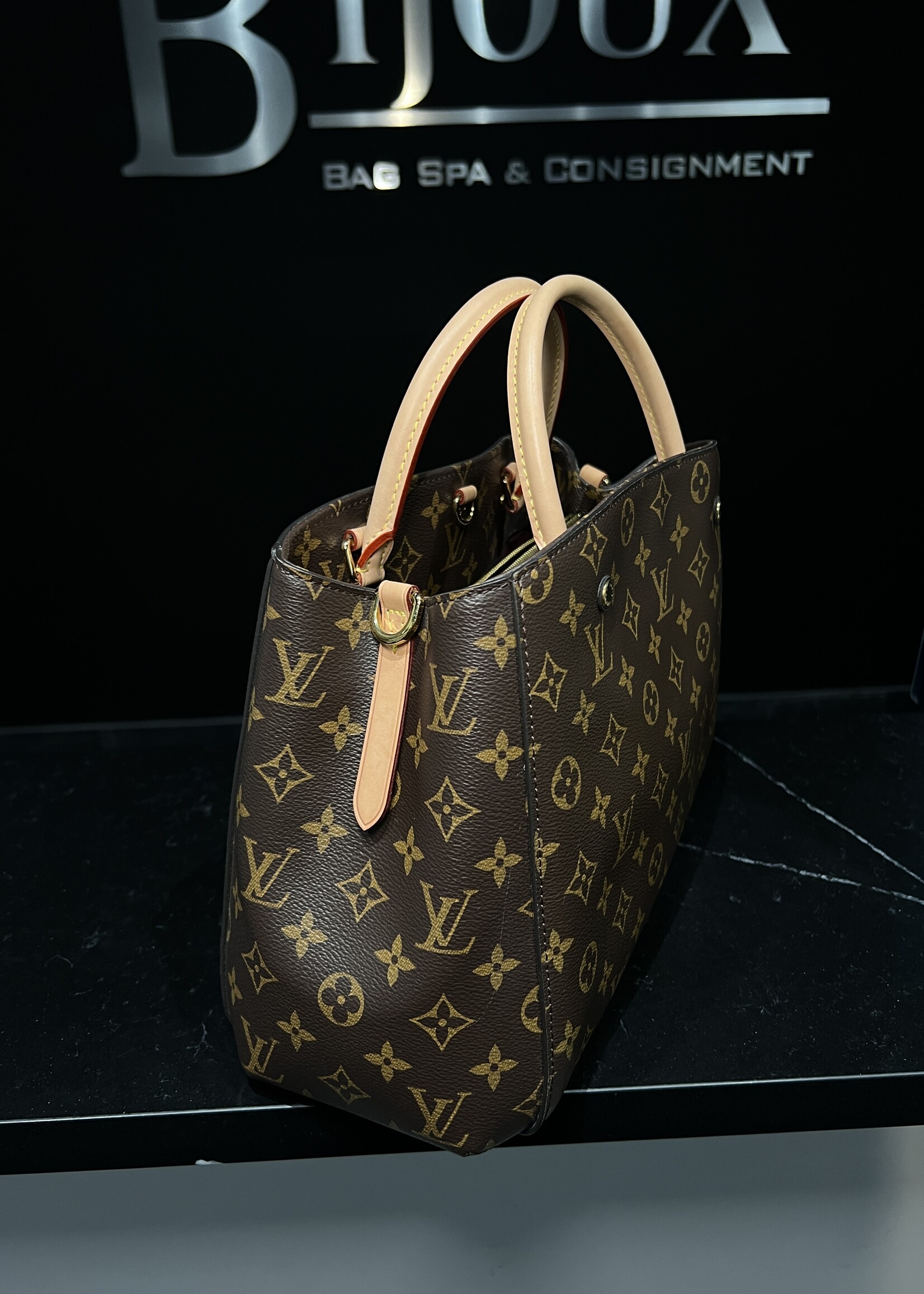 Louis Vuitton SOLD- Louis Vuitton Montagine