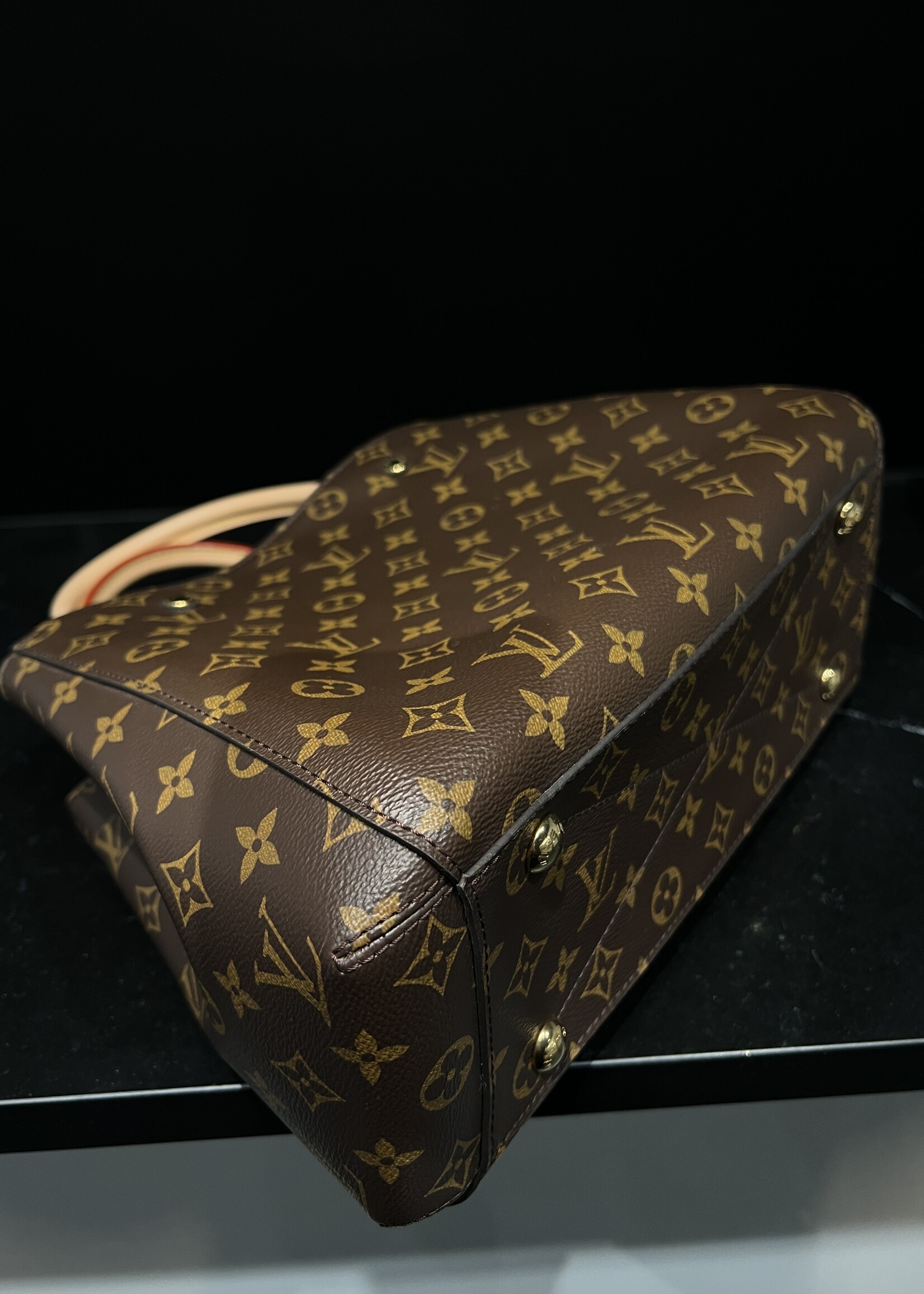Louis Vuitton SOLD- Louis Vuitton Montagine