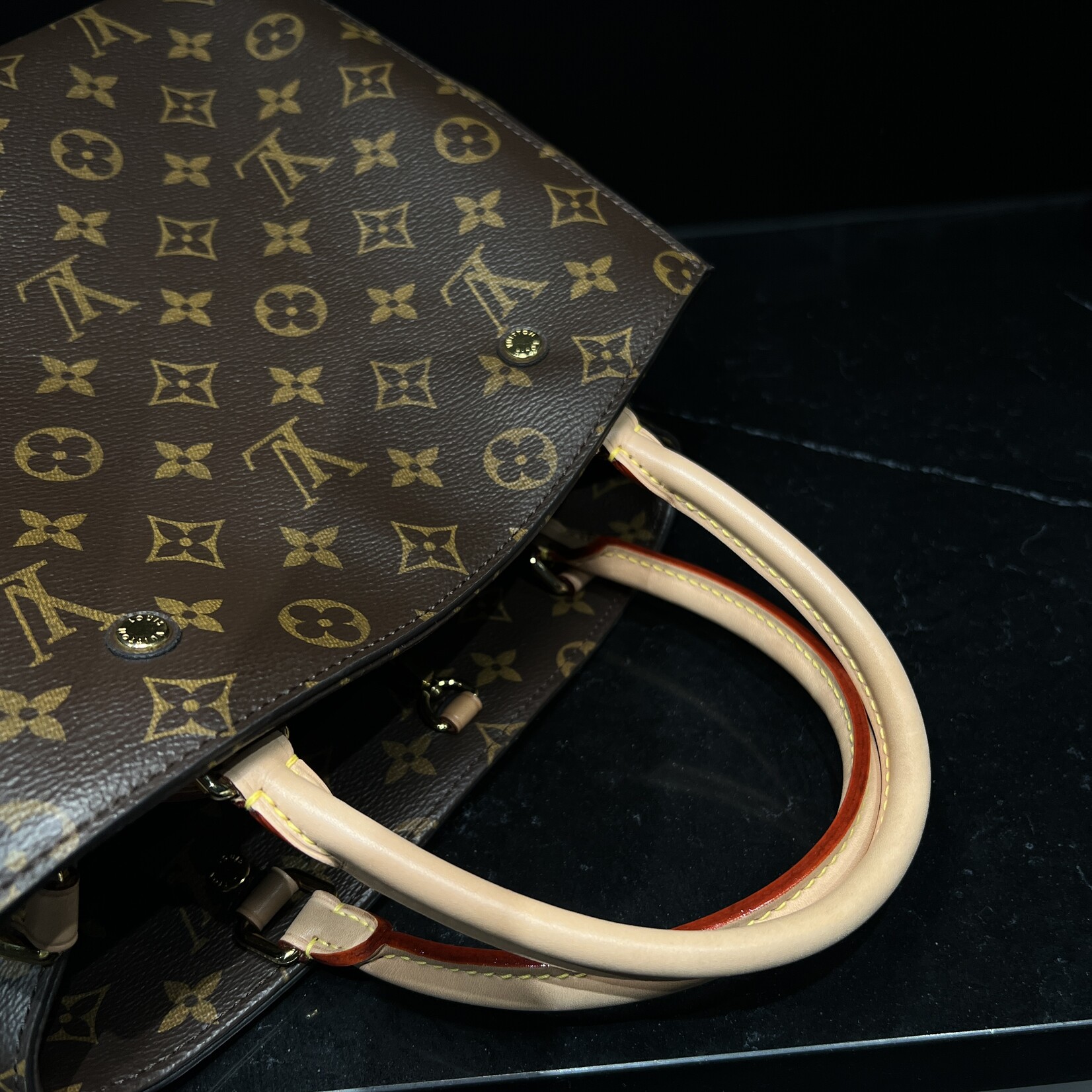 Louis Vuitton SOLD- Louis Vuitton Montagine