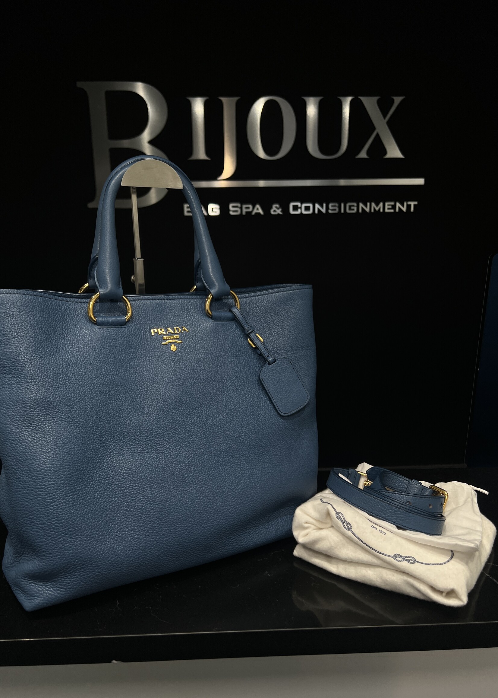 Prada Prada Vitello Daino Cobalto Tote