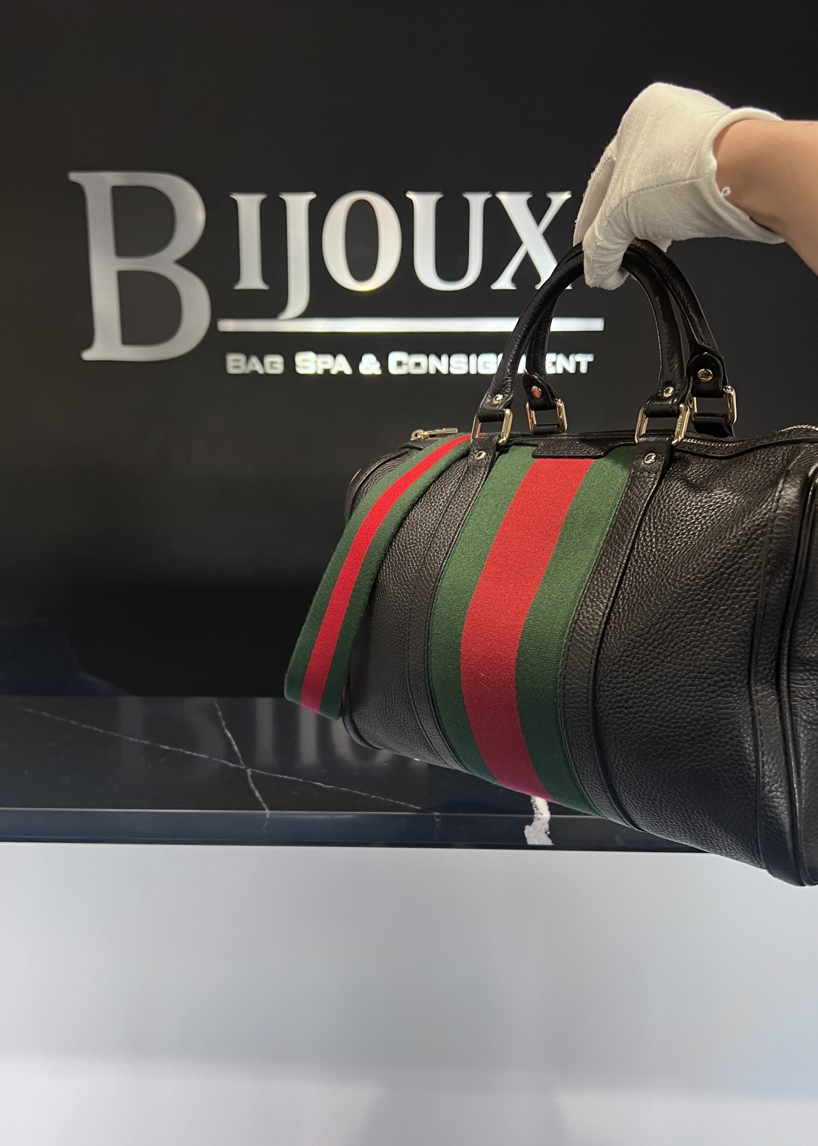 Gucci SOLD - Gucci Pebbled Bowler Bag