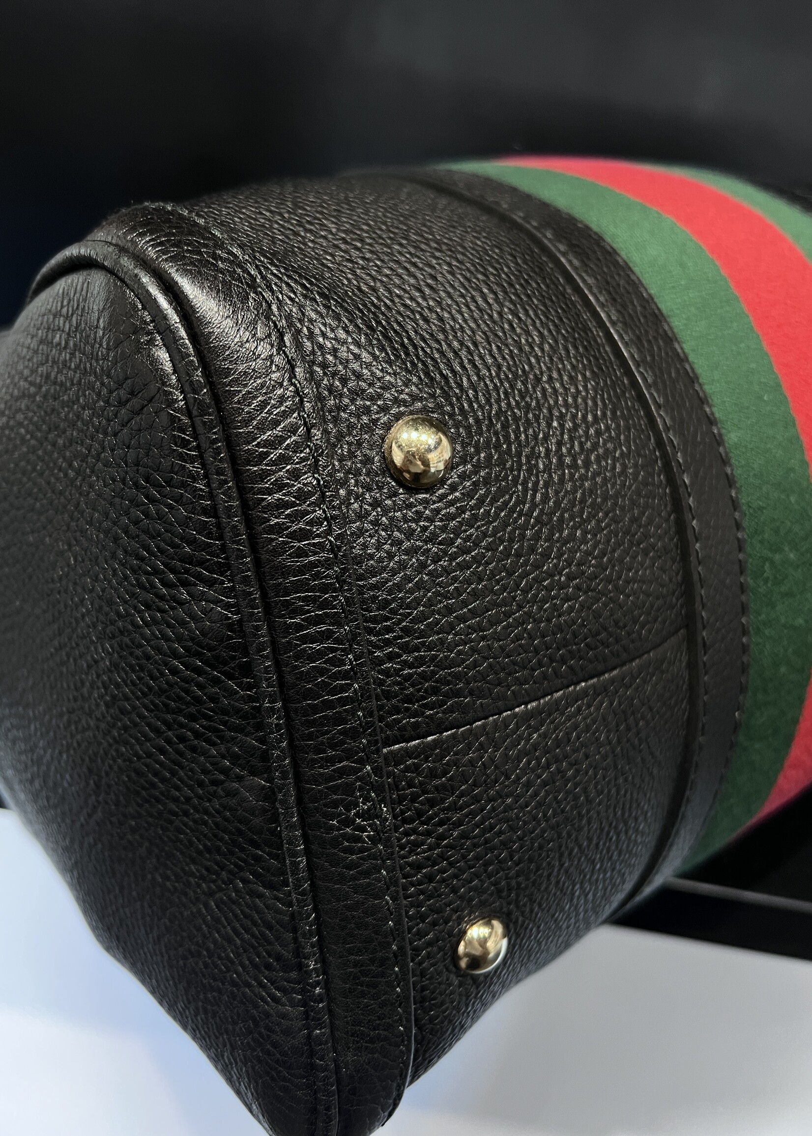 Gucci SOLD - Gucci Pebbled Bowler Bag