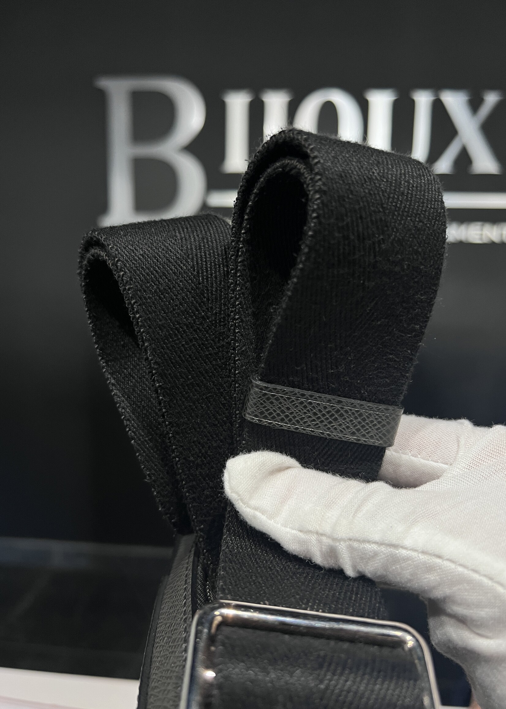 Louis Vuitton Louis Vuitton Taiga Anton Messenger Bag