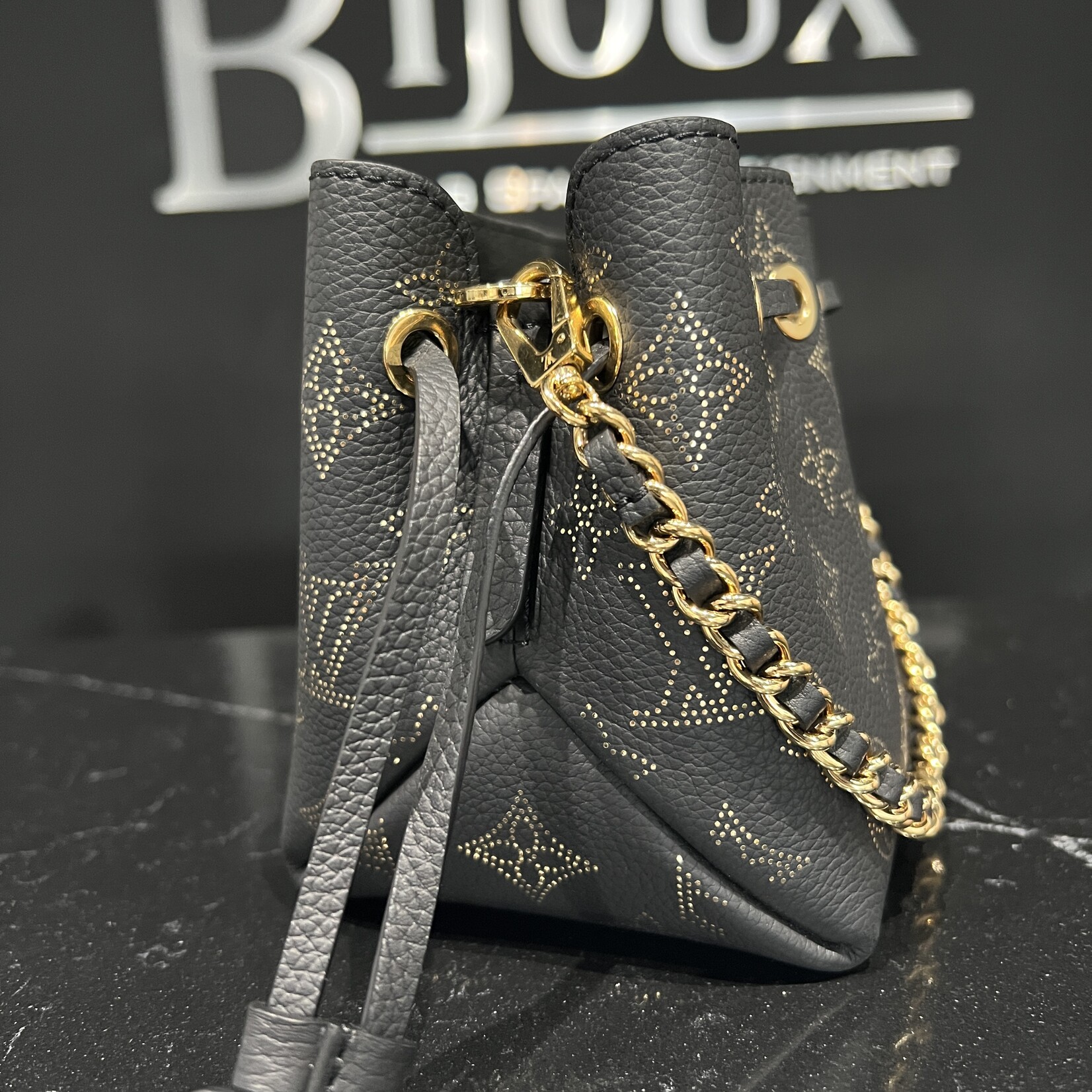 Louis Vuitton Louis Vuitton Pico Bella Mahina