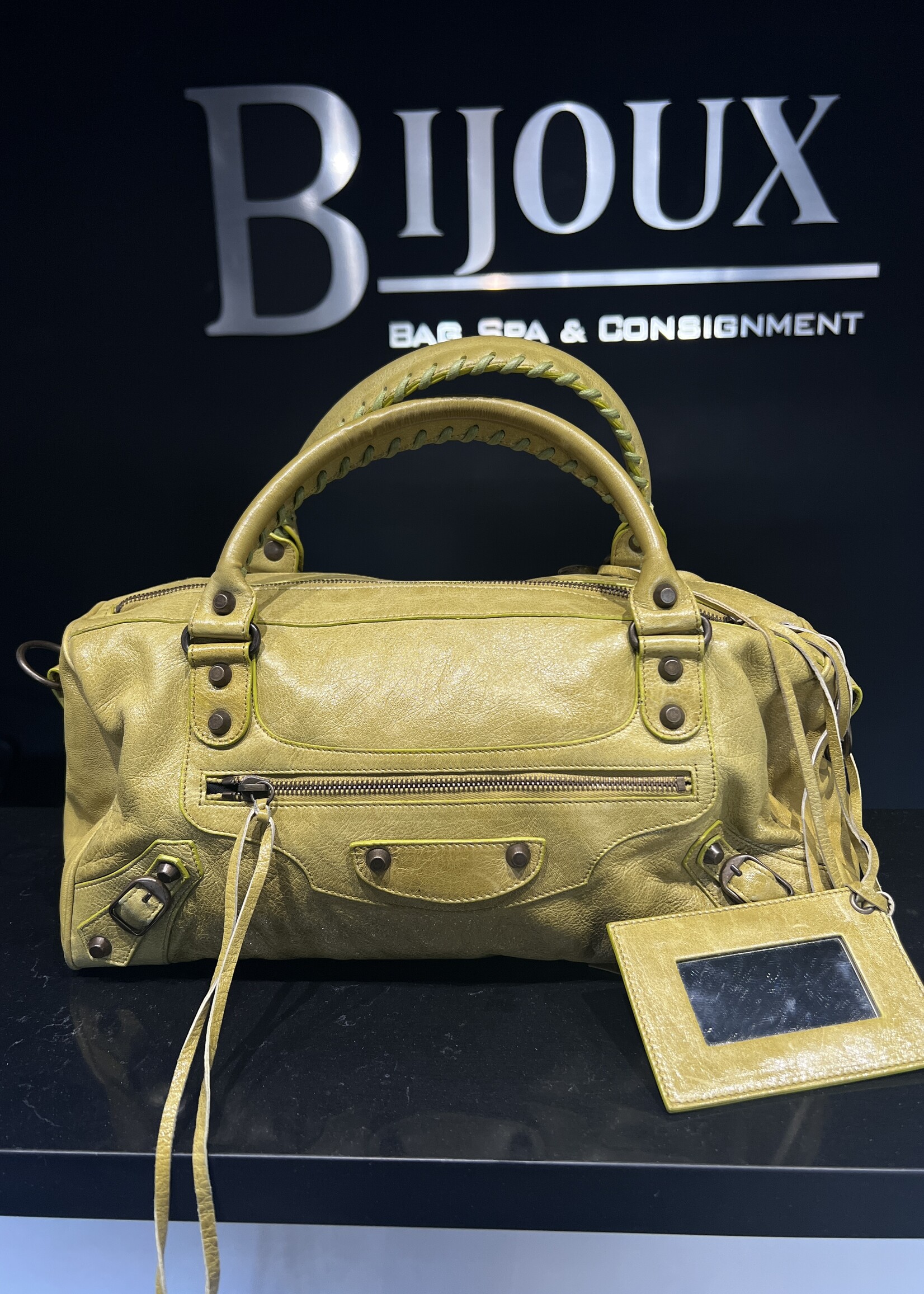 Balenciaga SOLD - Balenciaga Twiggy Bag