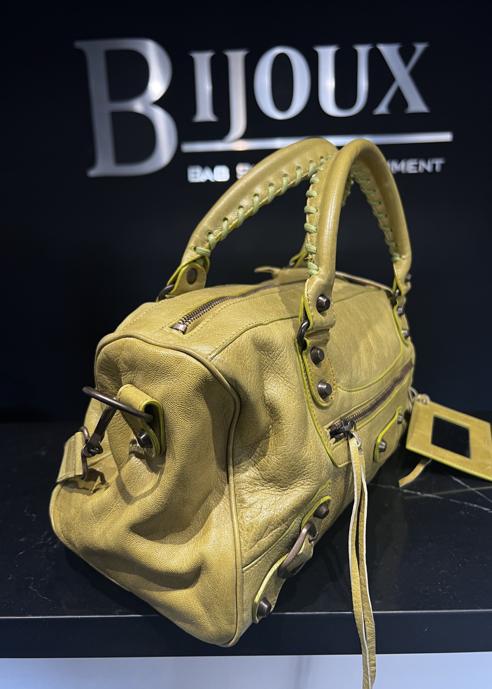 Balenciaga SOLD - Balenciaga Twiggy Bag