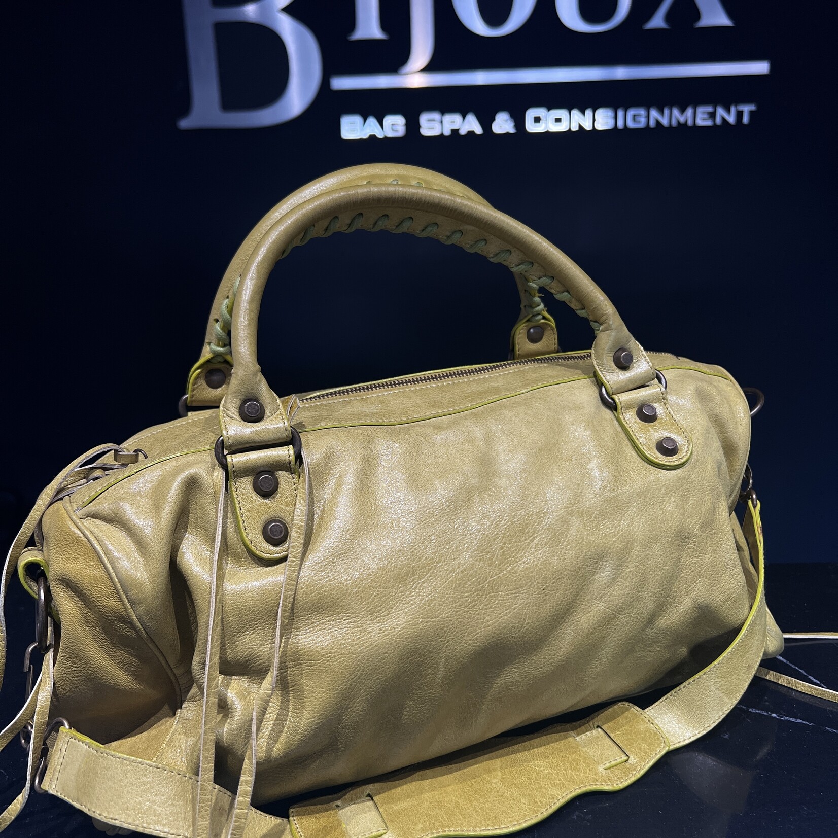 Balenciaga Balenciaga Twiggy Bag