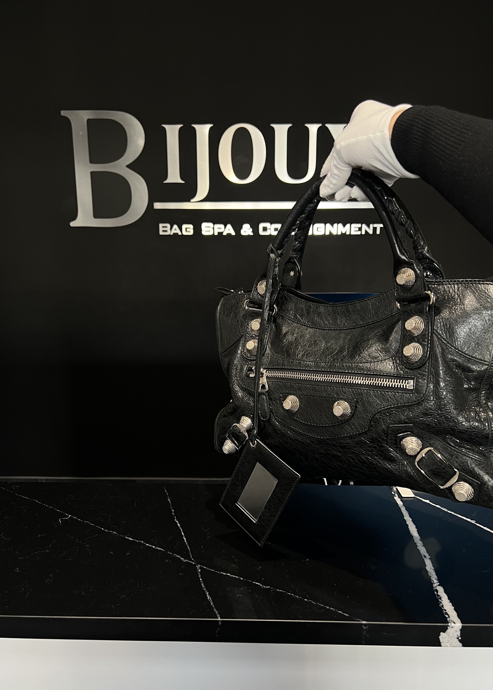 Balenciaga SOLD - Balenciaga Giant City 21 Black