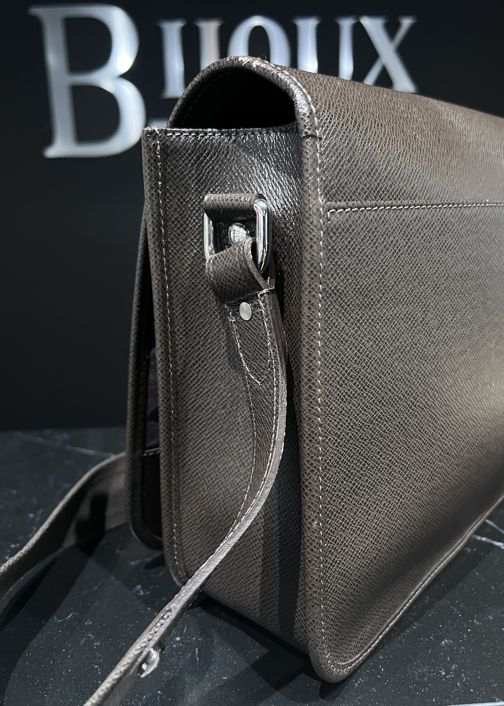 Louis Vuitton SOLD - Louis Vuitton Taiga Andrei