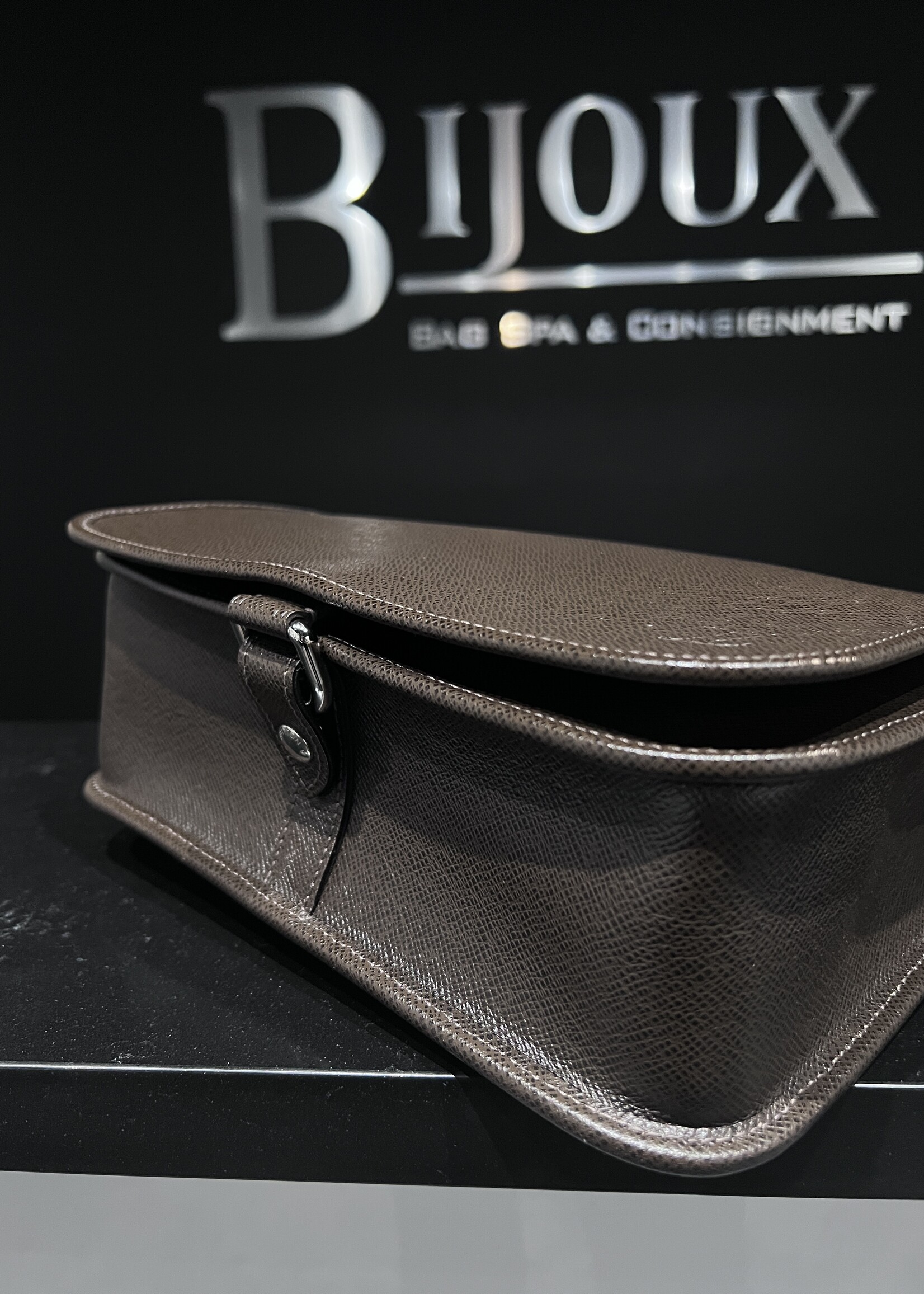 Louis Vuitton SOLD - Louis Vuitton Taiga Andrei