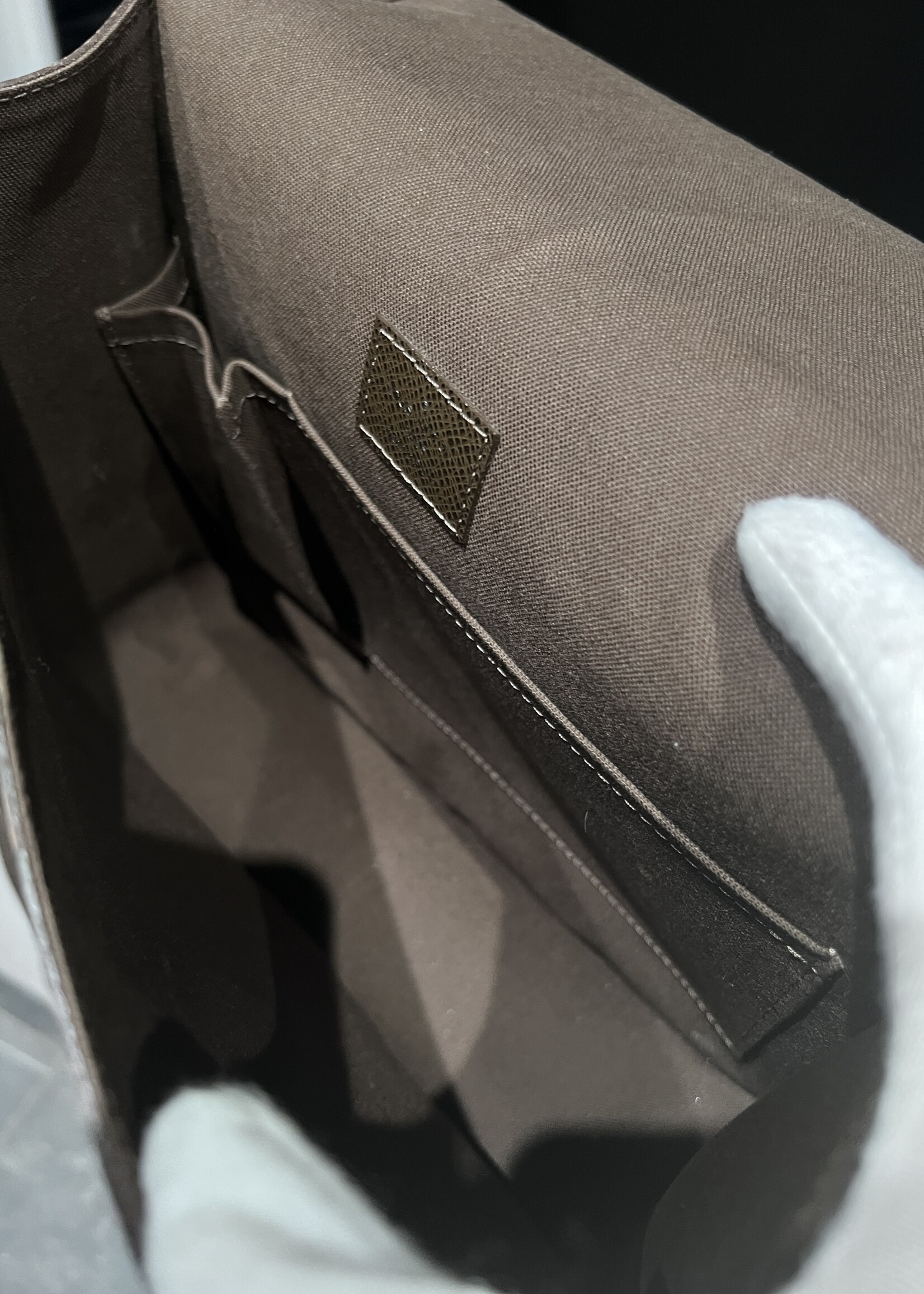 Louis Vuitton SOLD - Louis Vuitton Taiga Andrei