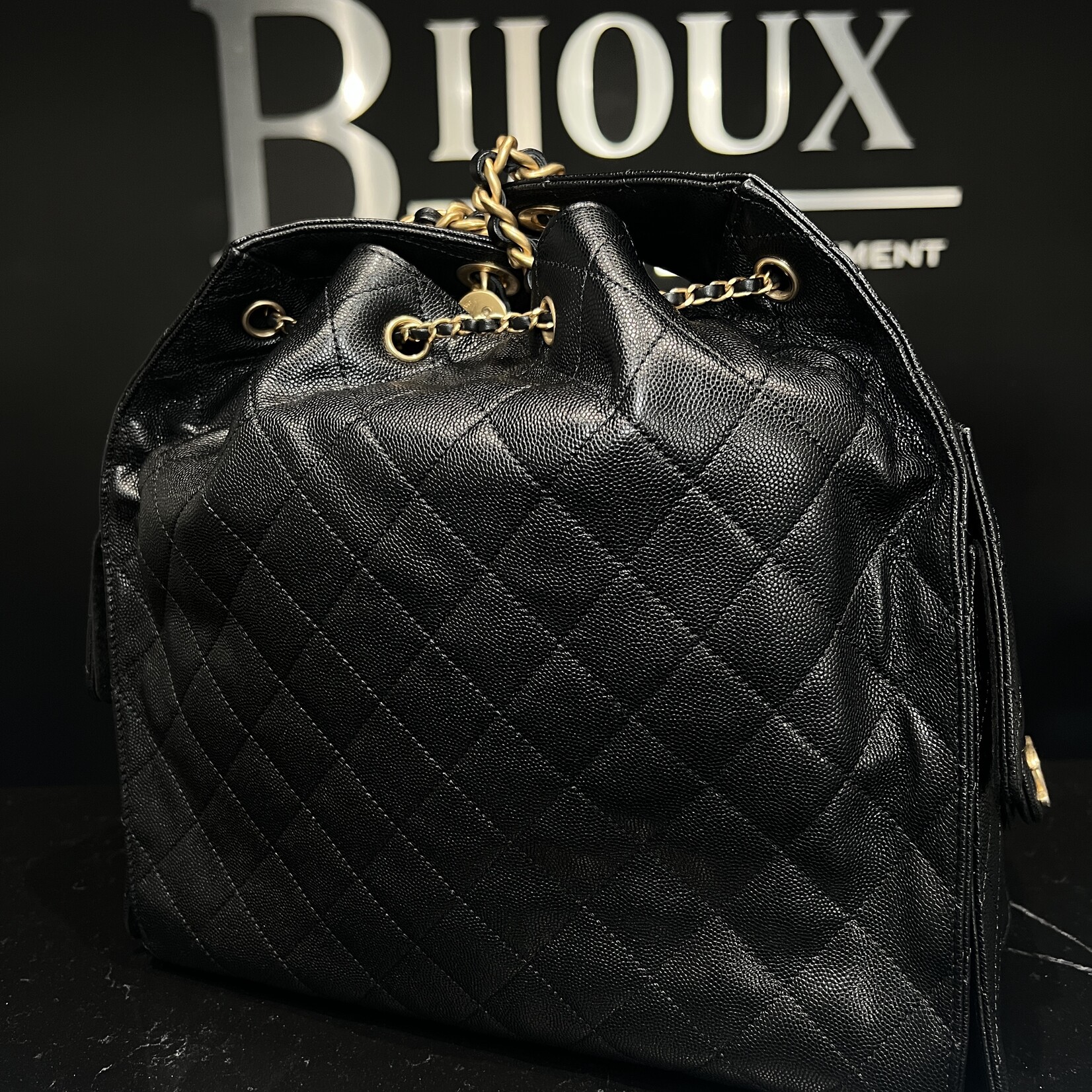 Chanel Chanel 25 Black GHW