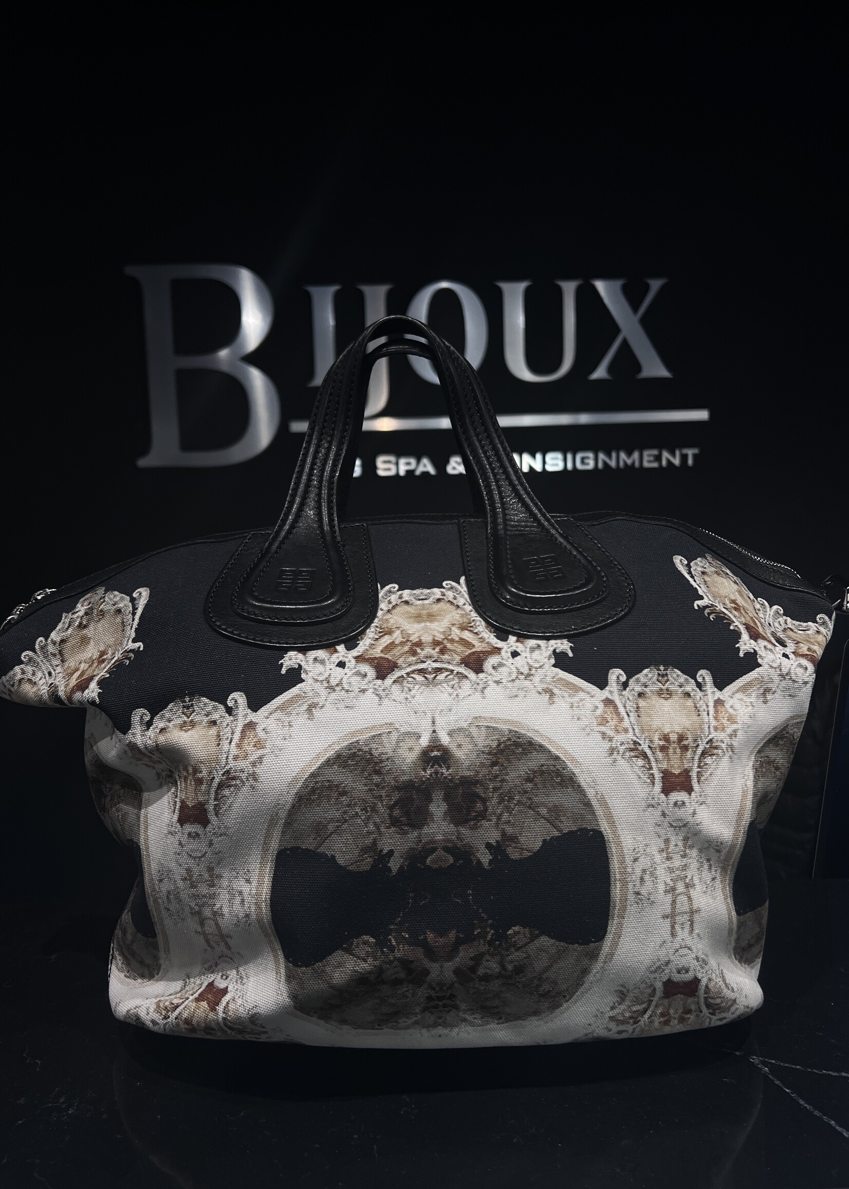 Givenchy Givenchy Cathedral Nightingale Black