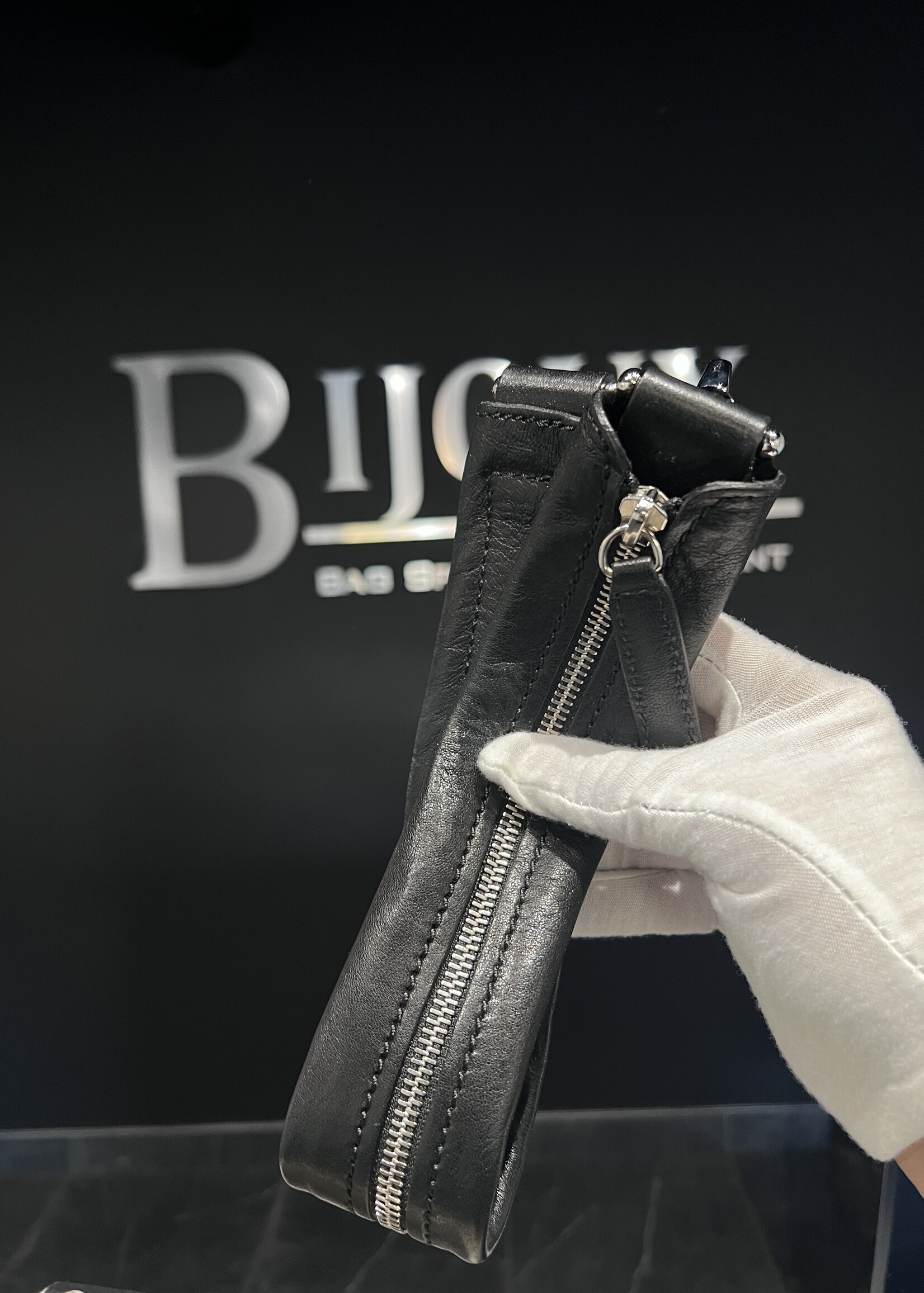 Givenchy Givenchy Cathedral Nightingale Black