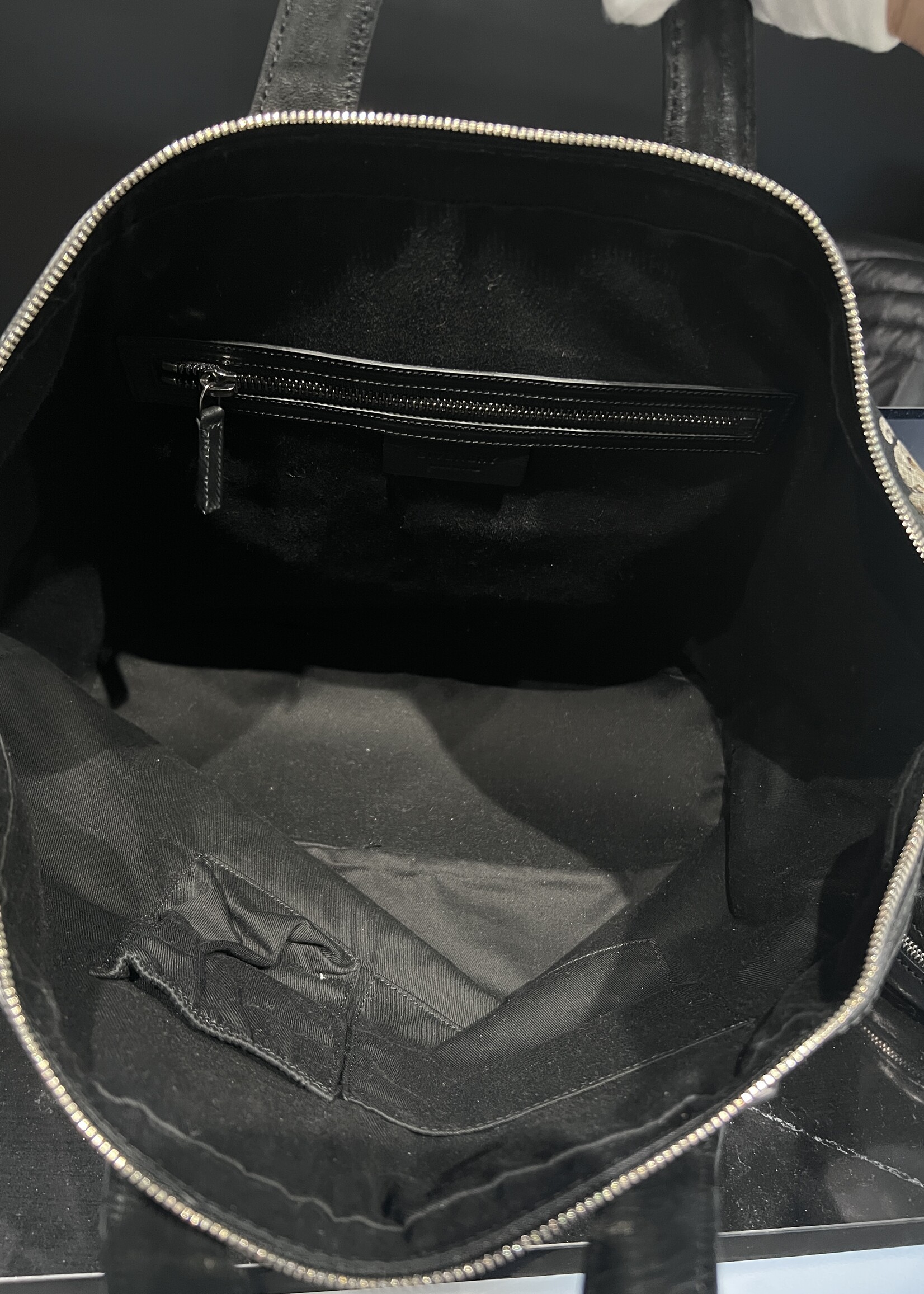 Givenchy Givenchy Cathedral Nightingale Black