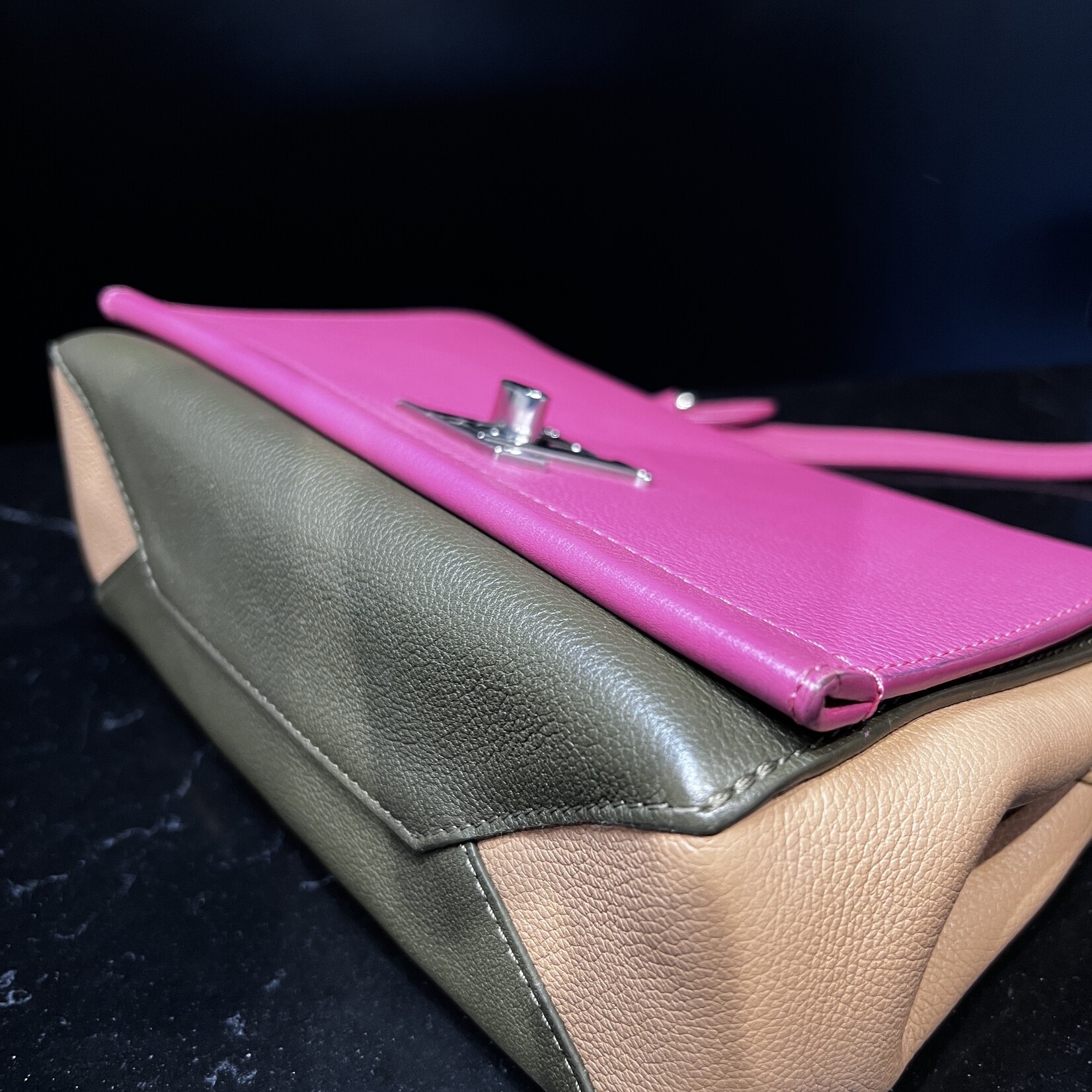 Louis Vuitton Louis Vuitton Lock Me Crossbody