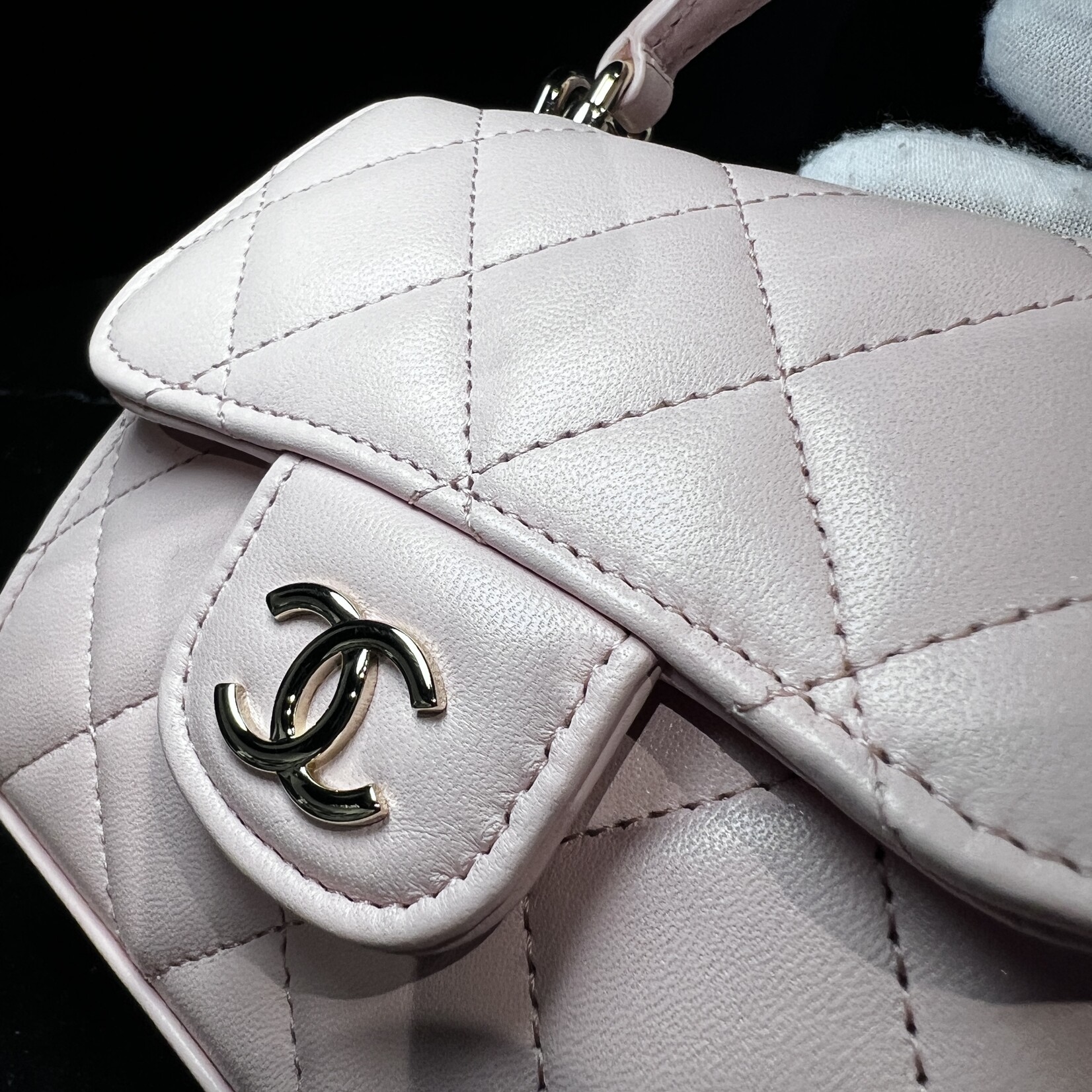 Chanel Chanel Quilted Top Handle Flap Clutch With Chain