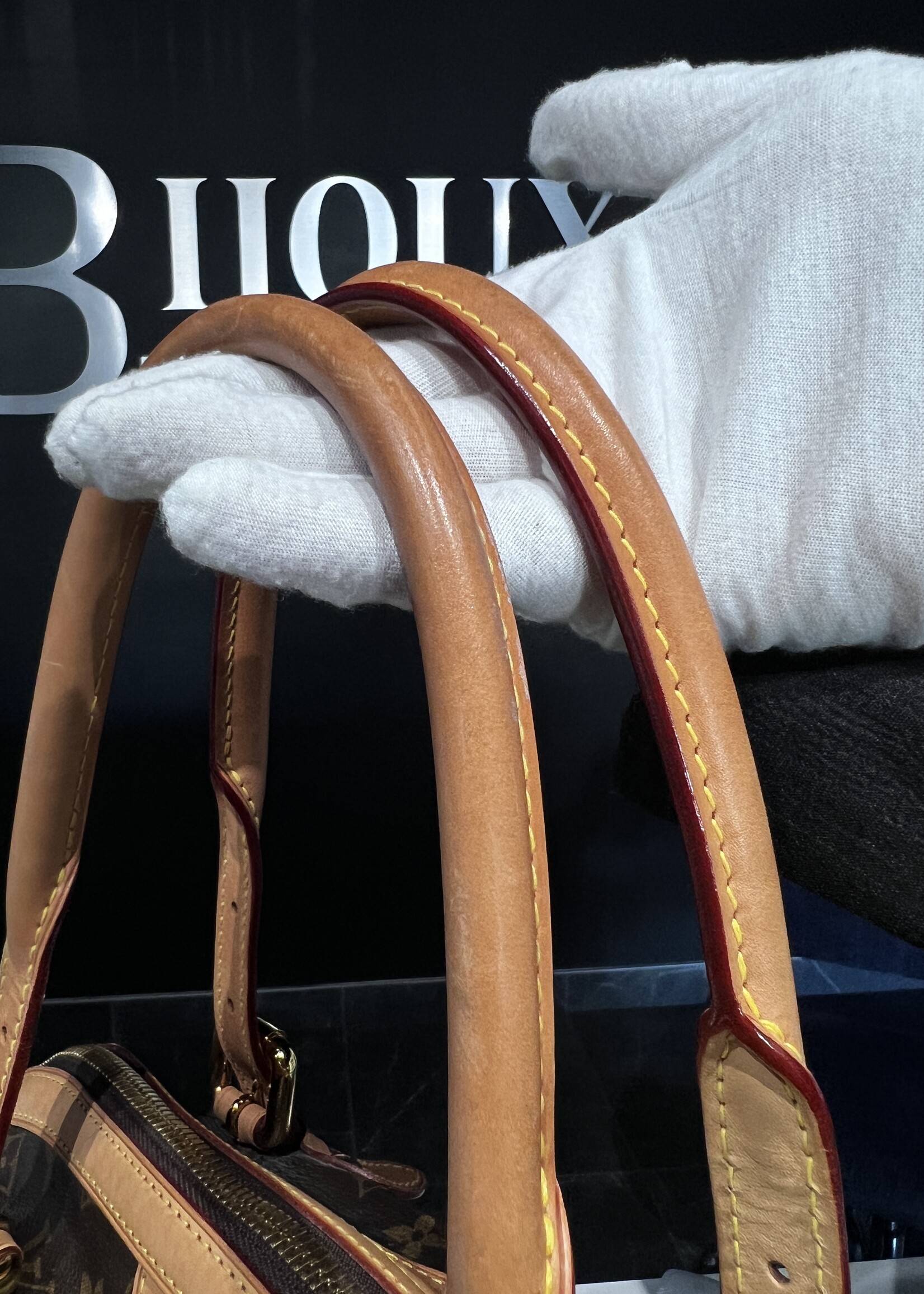 Louis Vuitton SOLD - Louis Vuitton Tivoli GM