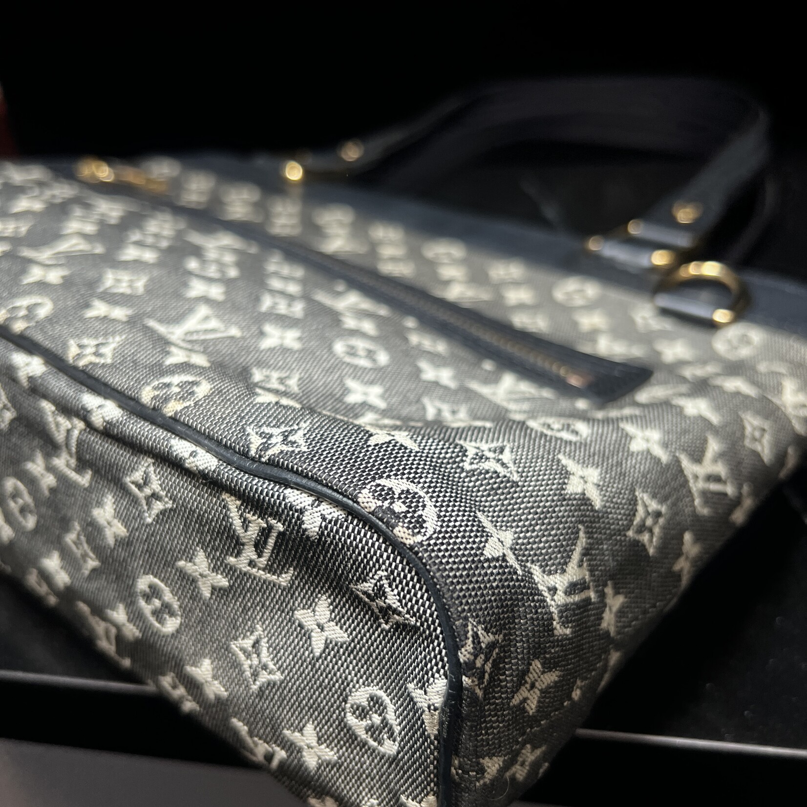 Louis Vuitton Louis Vuitton Lucille PM