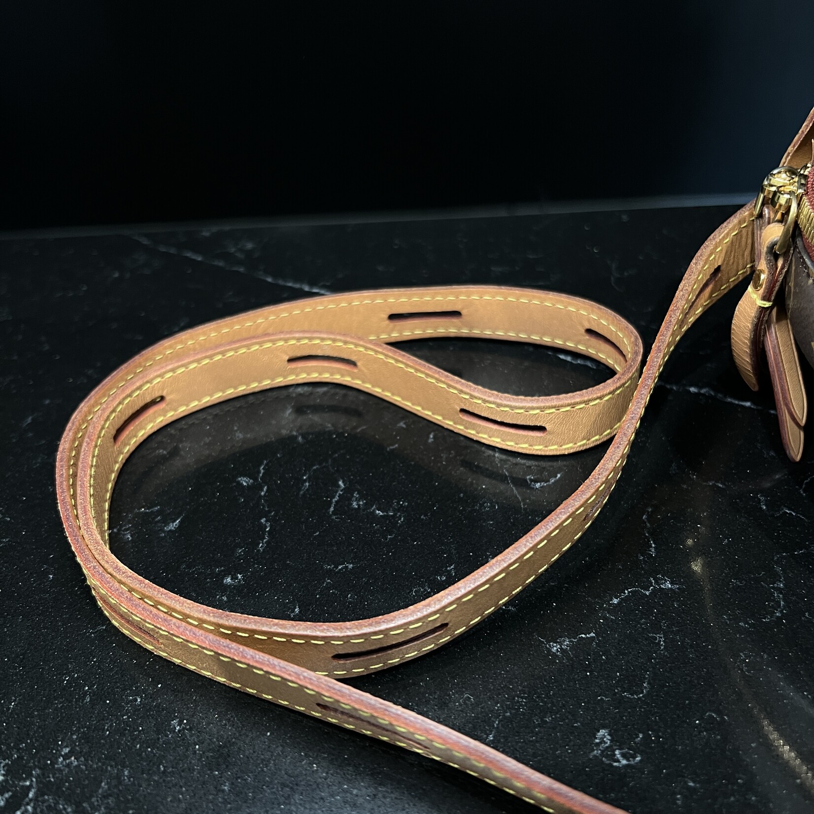 Louis Vuitton Louis Vuitton Boite Chapeau