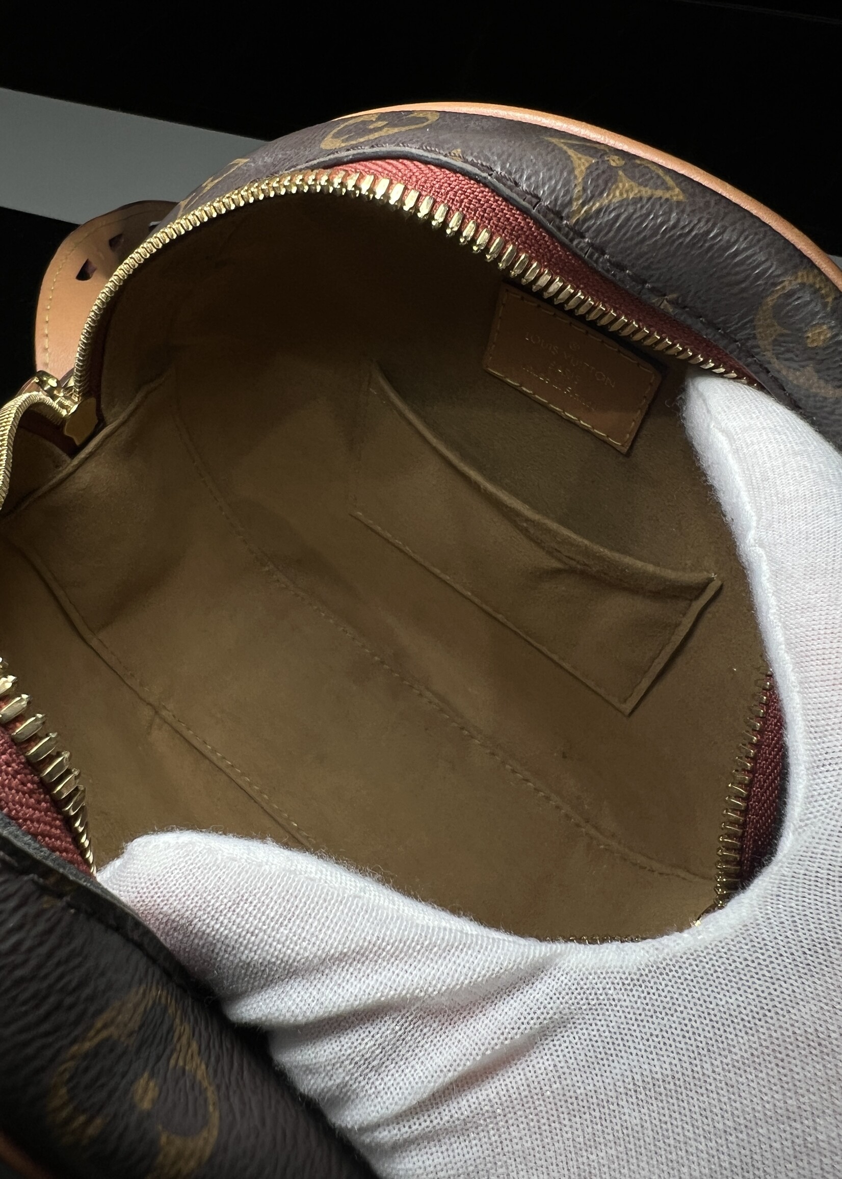 Louis Vuitton SOLD - Louis Vuitton Boite Chapeau