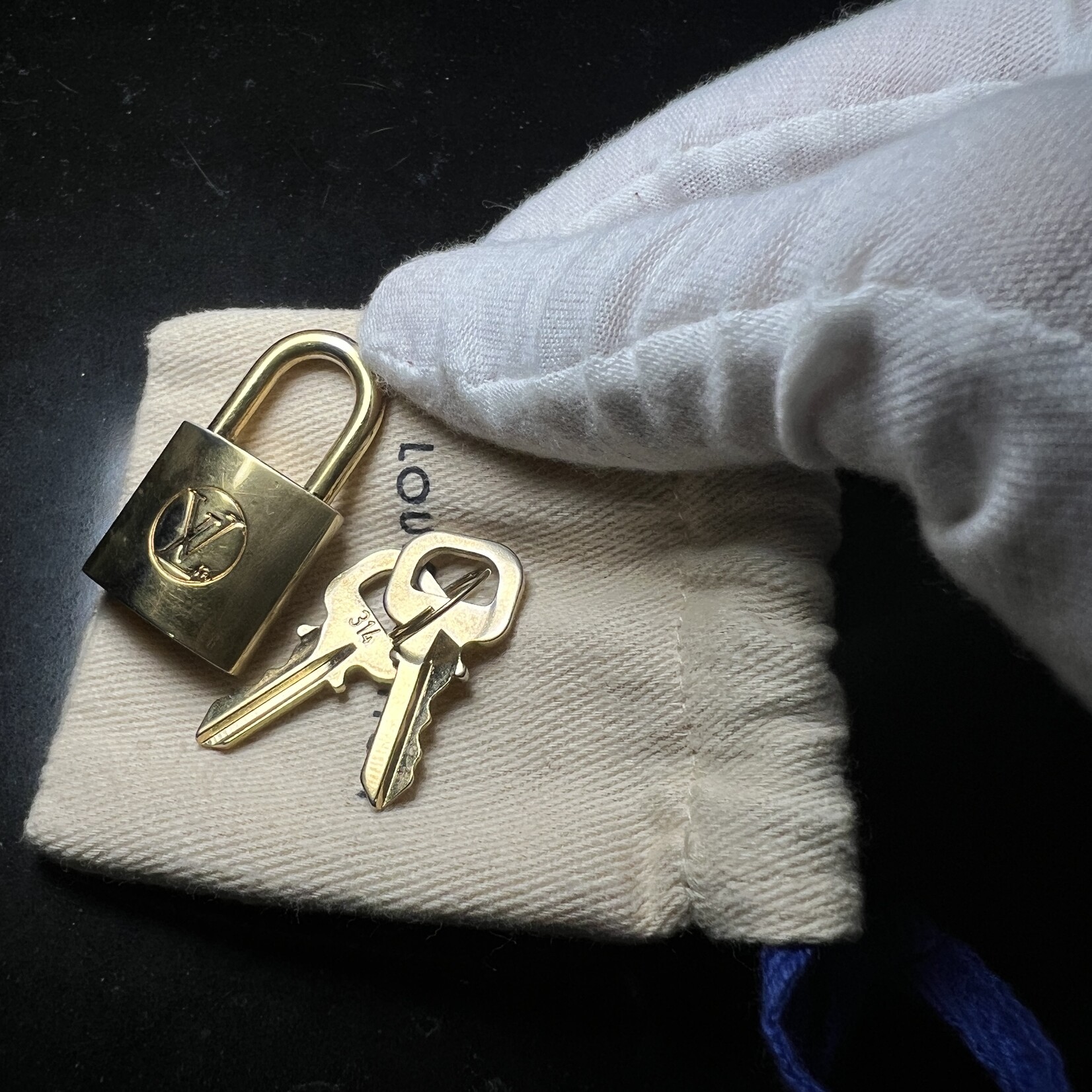 Louis Vuitton Louis Vuitton Boite Chapeau