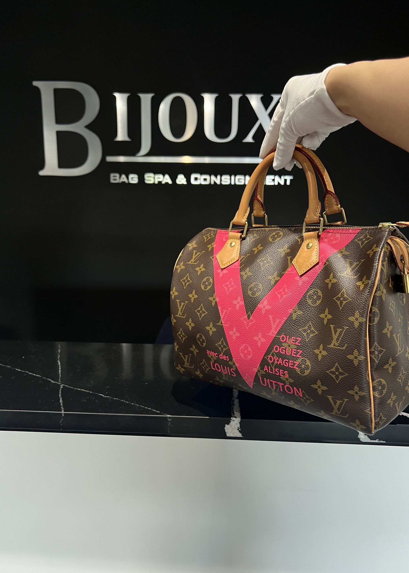 Louis Vuitton SOLD - Louis Vuitton Limited Edition V Speedy 30