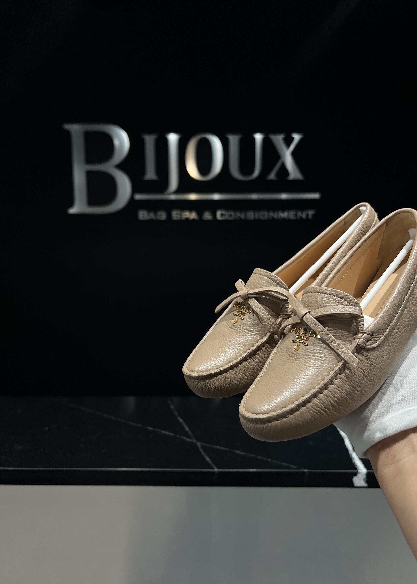 Prada Prada Mocassins Loafers 35