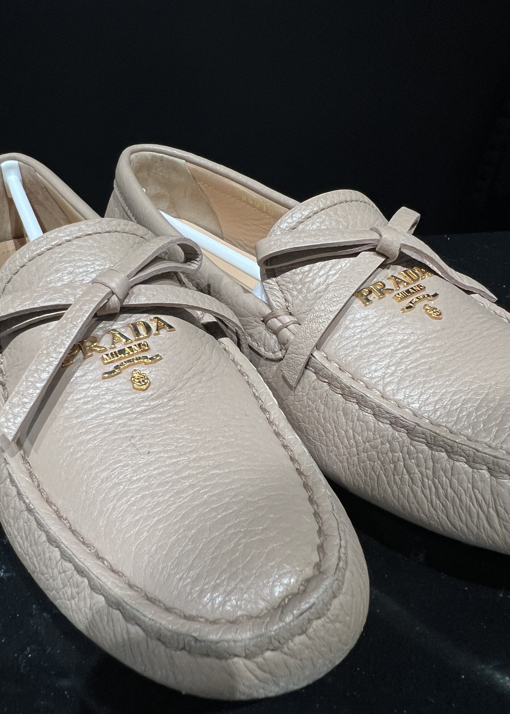Prada Prada Mocassins Loafers 35