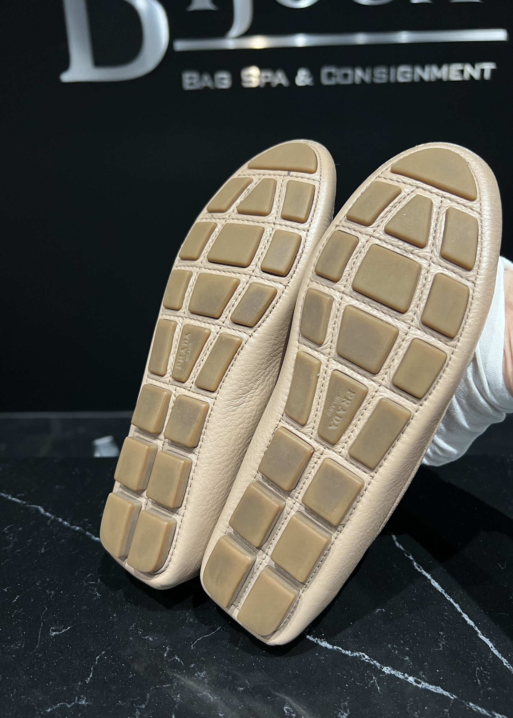 Prada Prada Mocassins Loafers 35