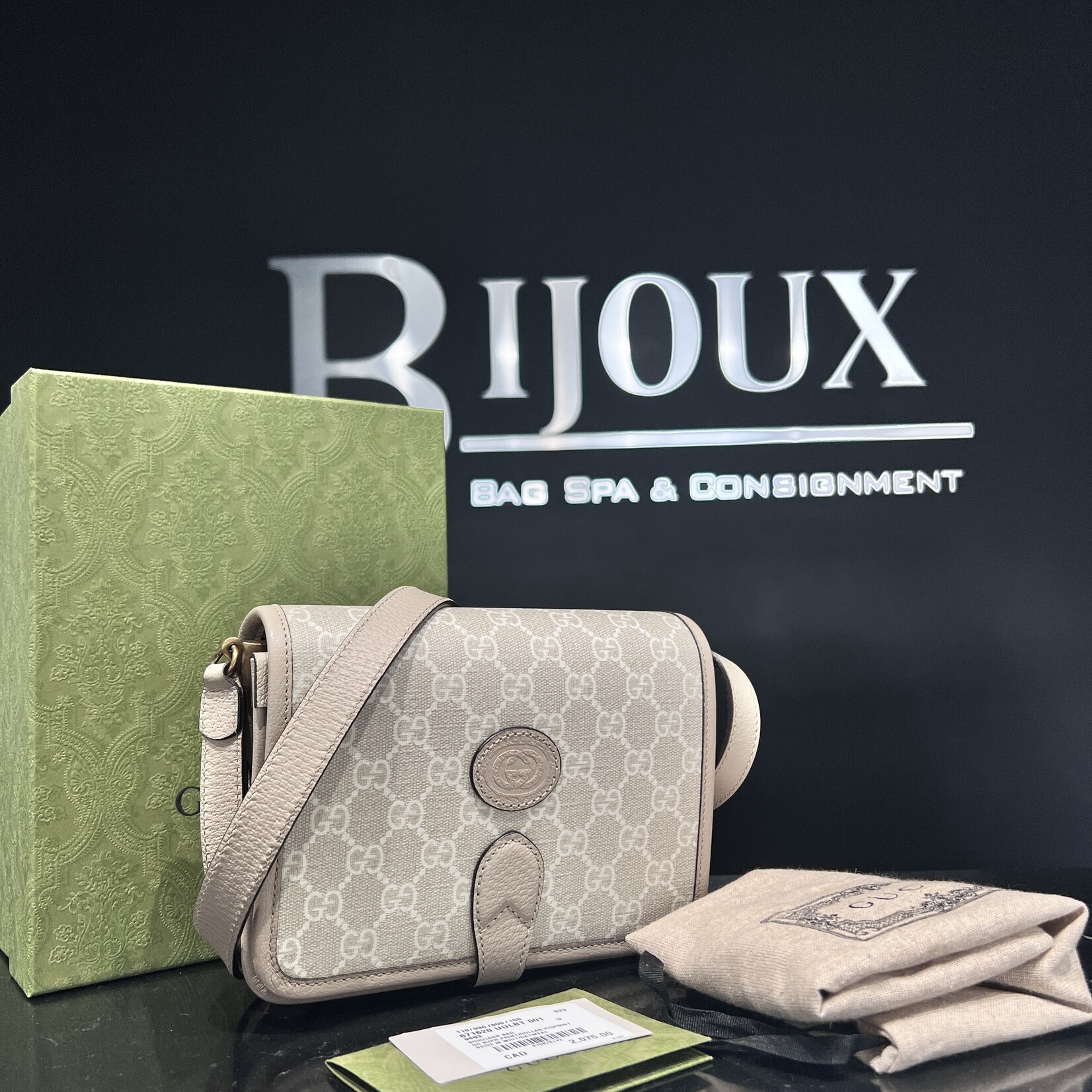 Gucci Gucci Supreme Crossbody Dollar Bag