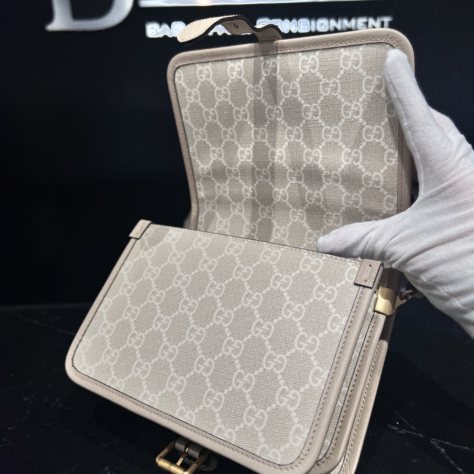 Gucci Gucci Supreme Crossbody Dollar Bag