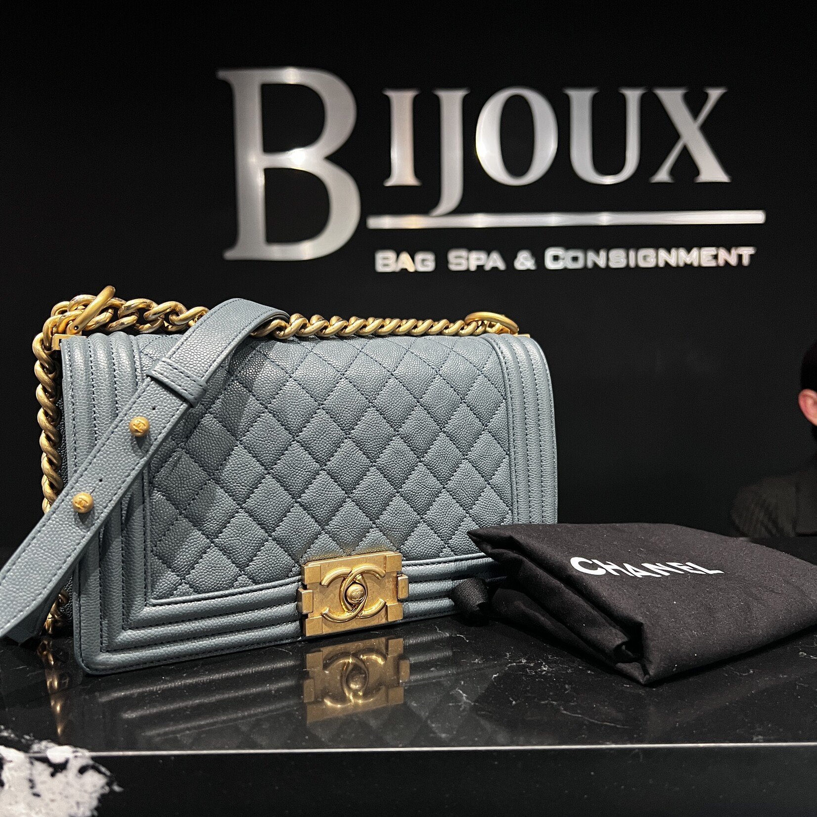 Chanel Chanel Medium Caviar Boy Bag GHW