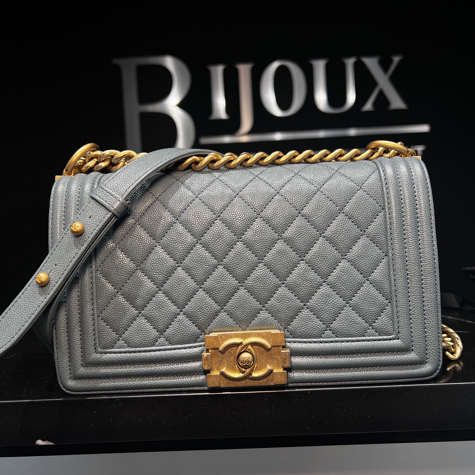 Chanel Chanel Medium Caviar Boy Bag GHW