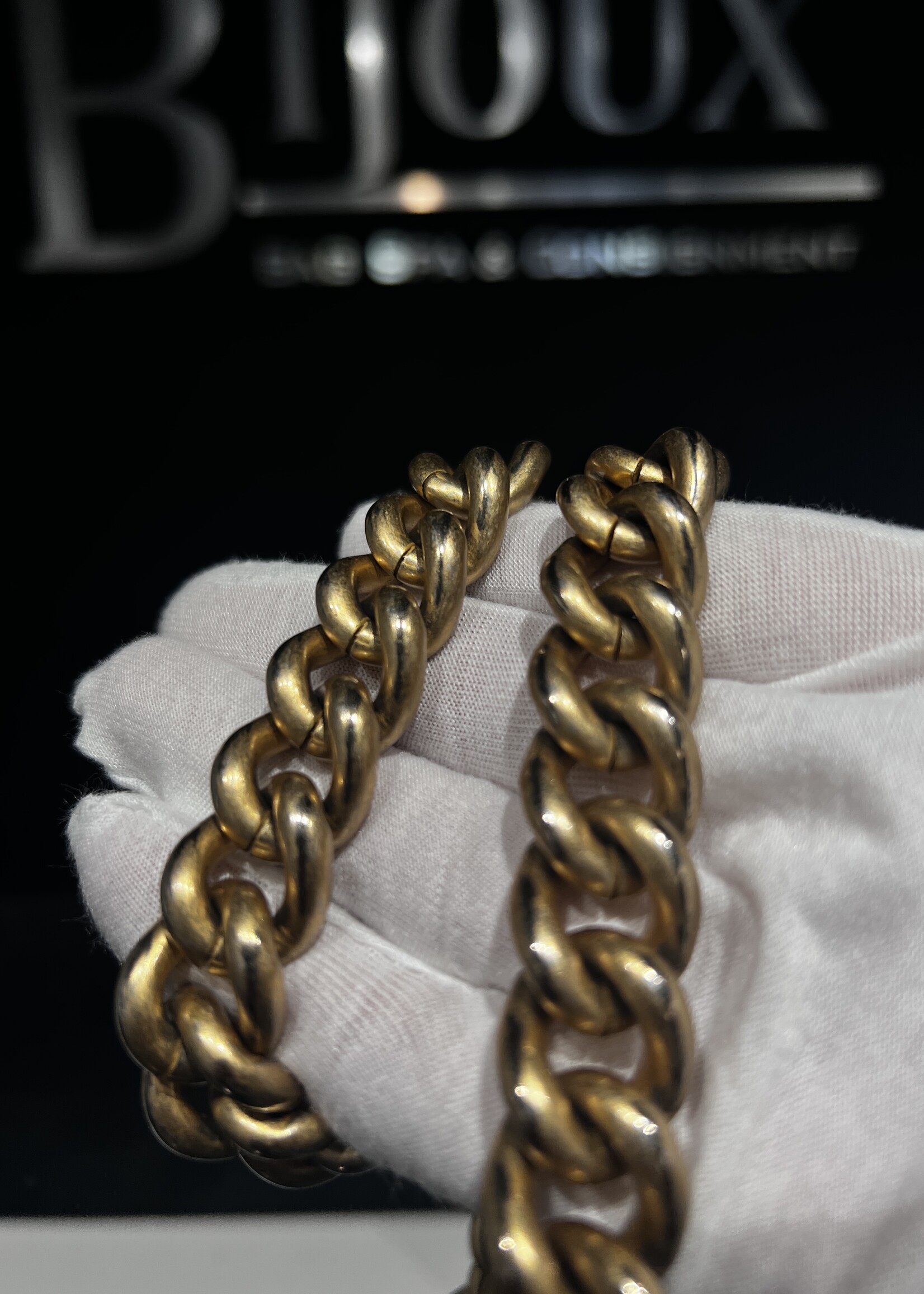 Chanel SOLD - Chanel Medium Caviar Boy Bag GHW