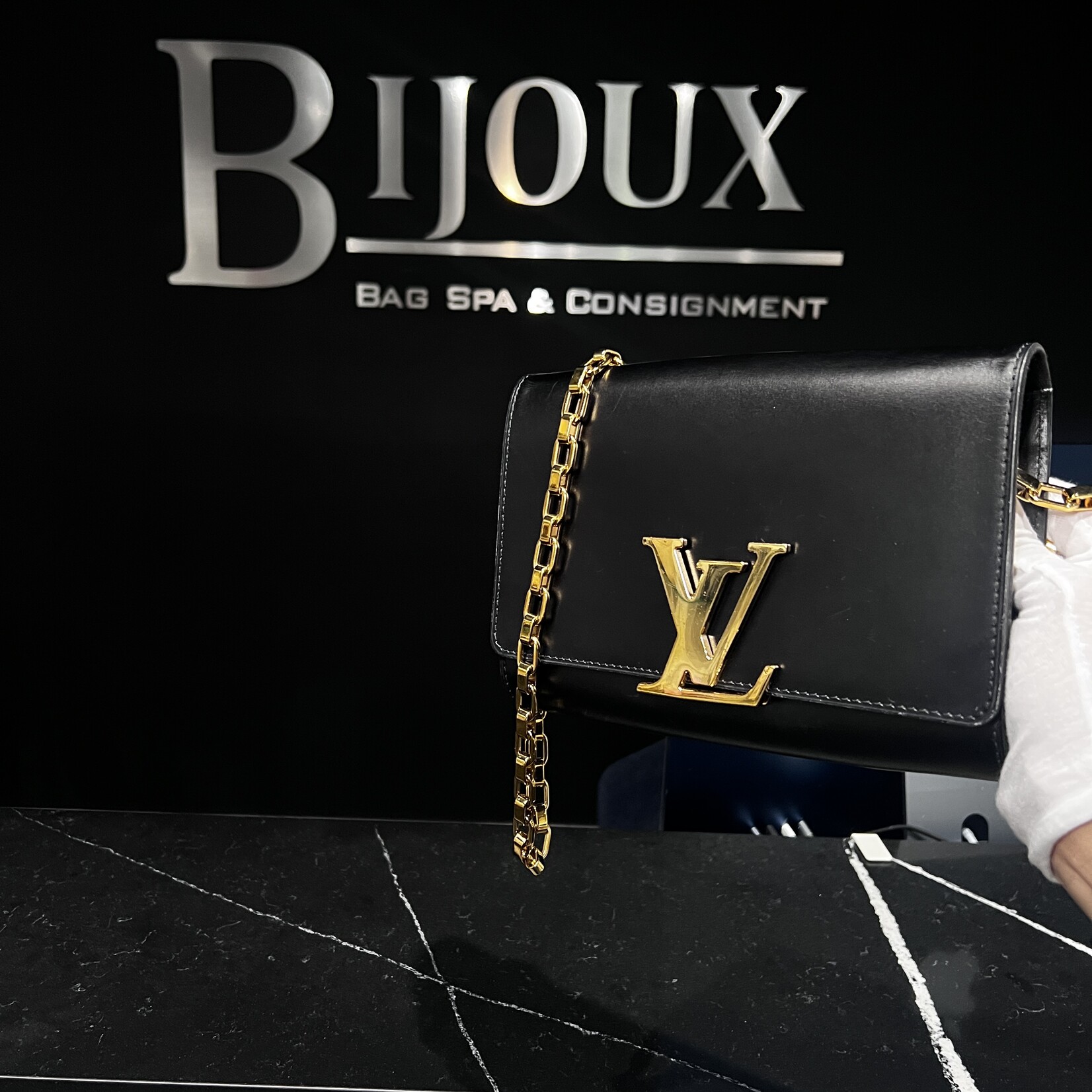 Louis Vuitton Louis Vuitton Chain Louise