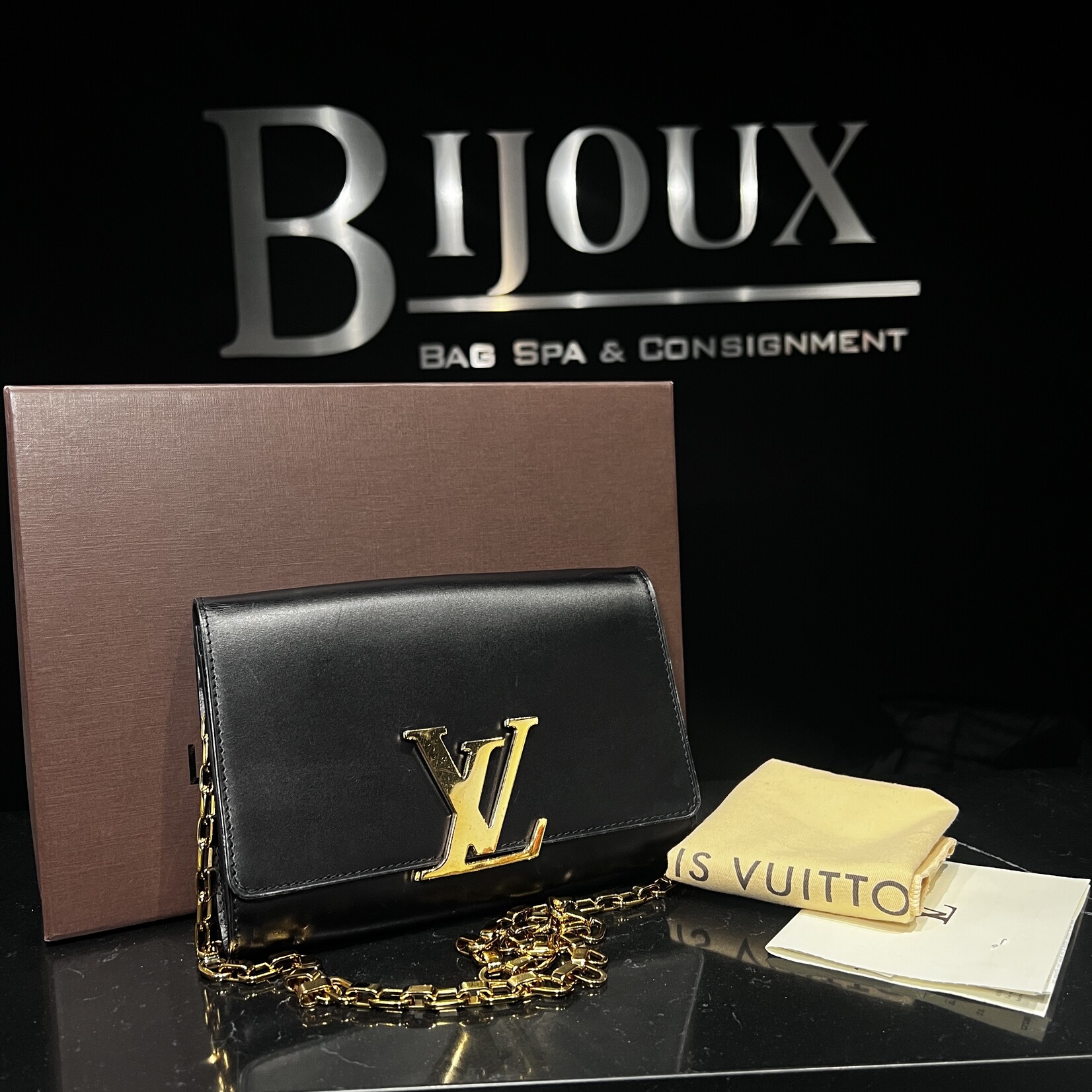Louis Vuitton Louis Vuitton Chain Louise